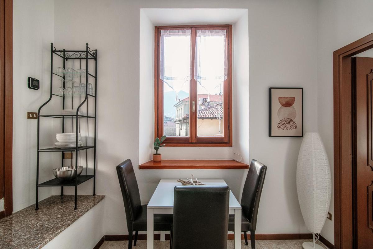 Apartment Piazza Roma by Quokka 360 - historic flat in the centre of Como view 5