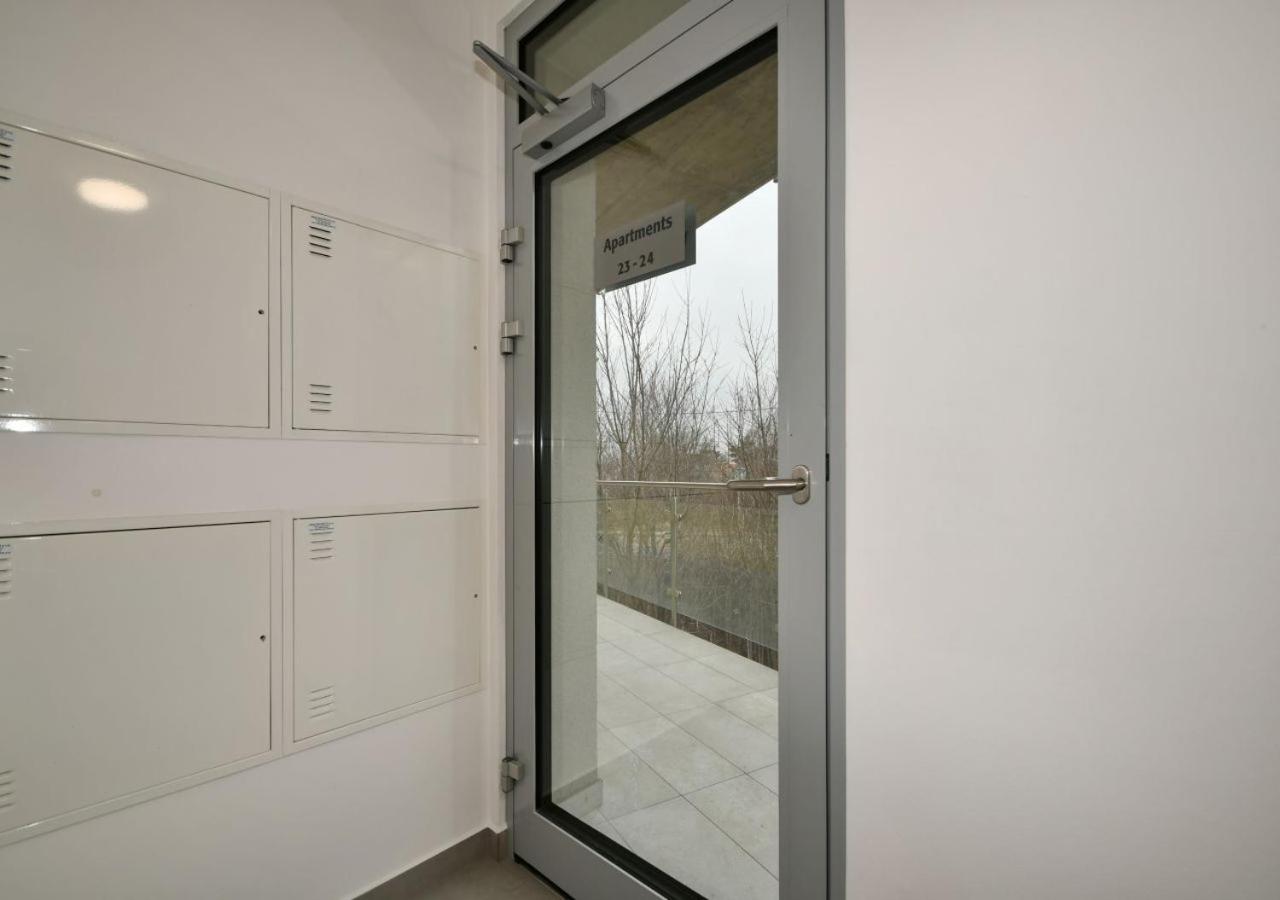EFI Residence Holzova 28