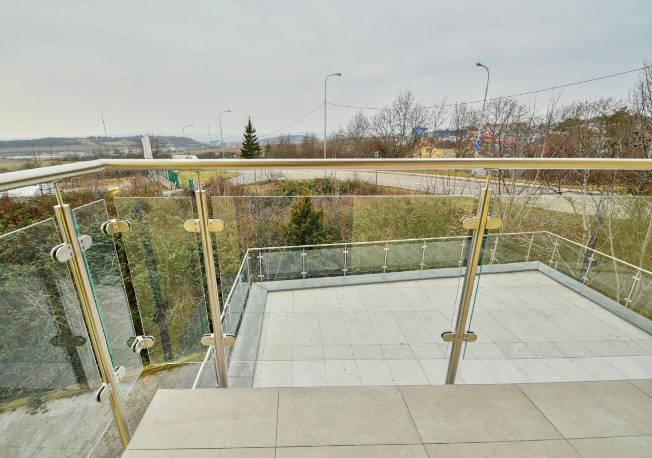 EFI Residence Holzova 28
