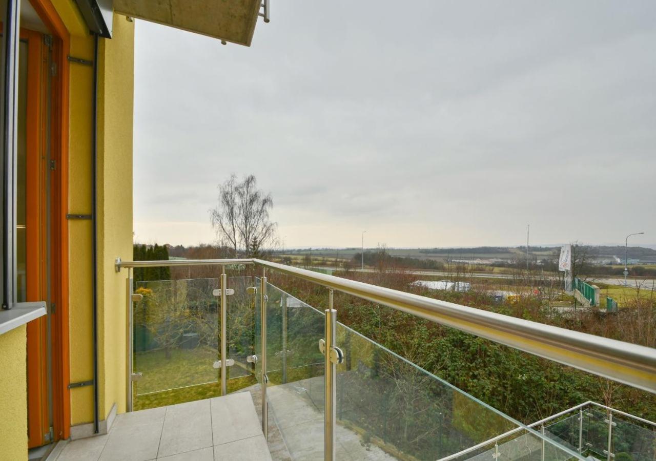 EFI Residence Holzova 28