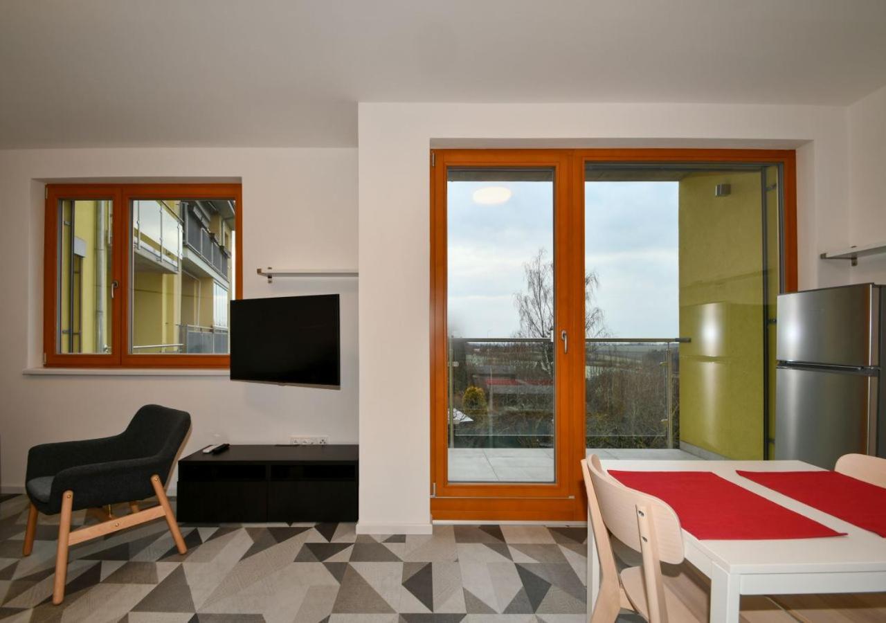 EFI Residence Holzova 28