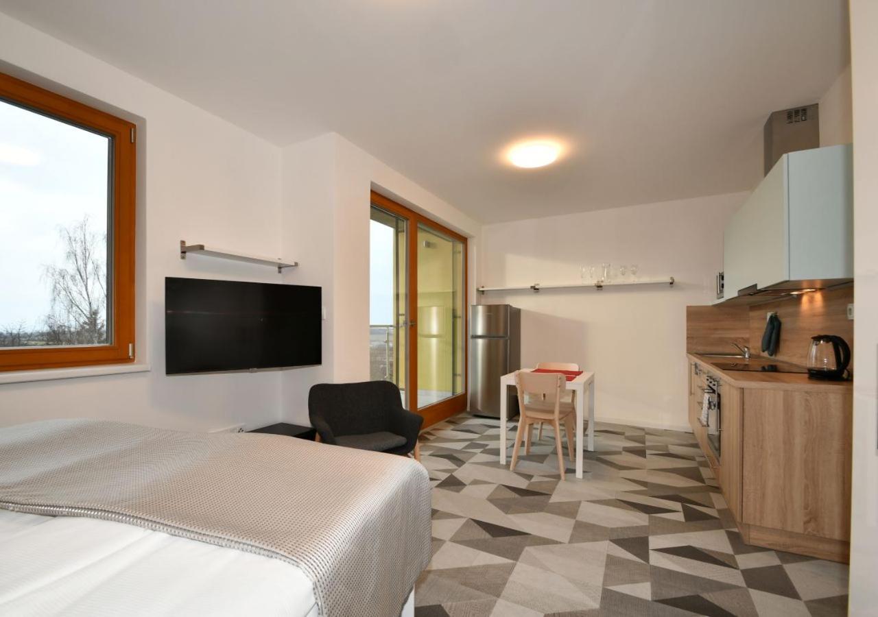 EFI Residence Holzova 28
