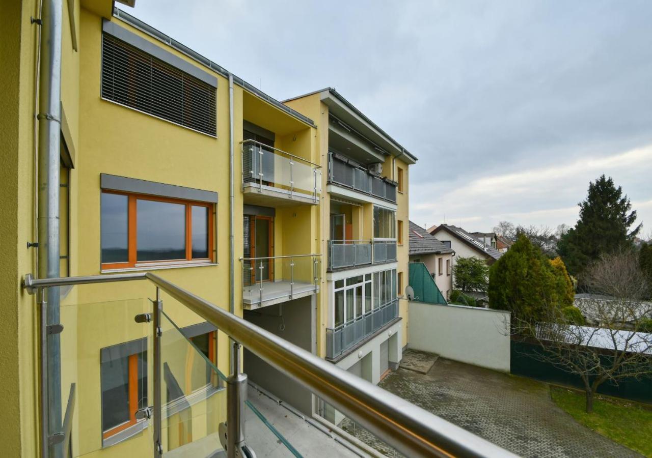 EFI Residence Holzova 28