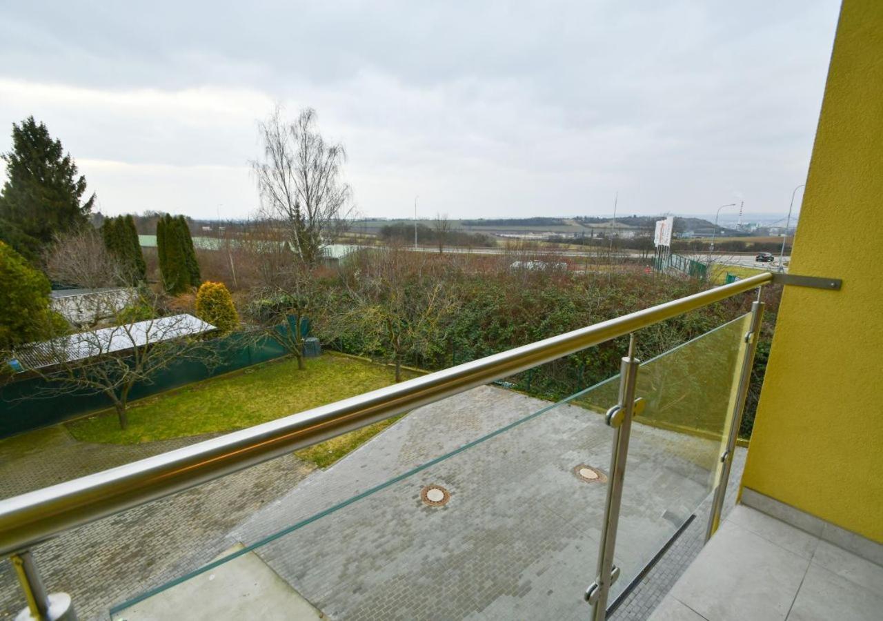 EFI Residence Holzova 28
