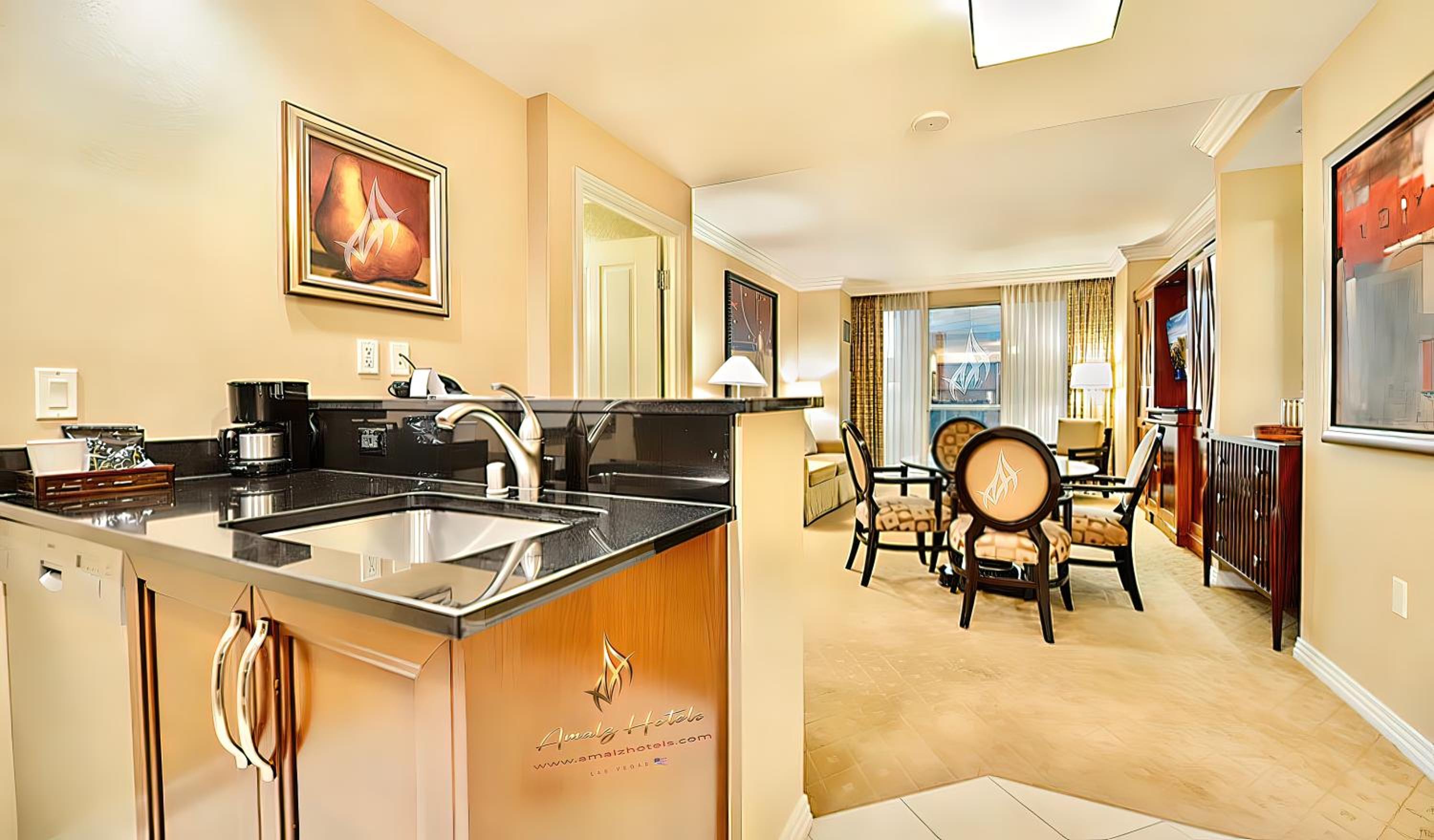 Amalz Balcony Suites at Mgm Signature !