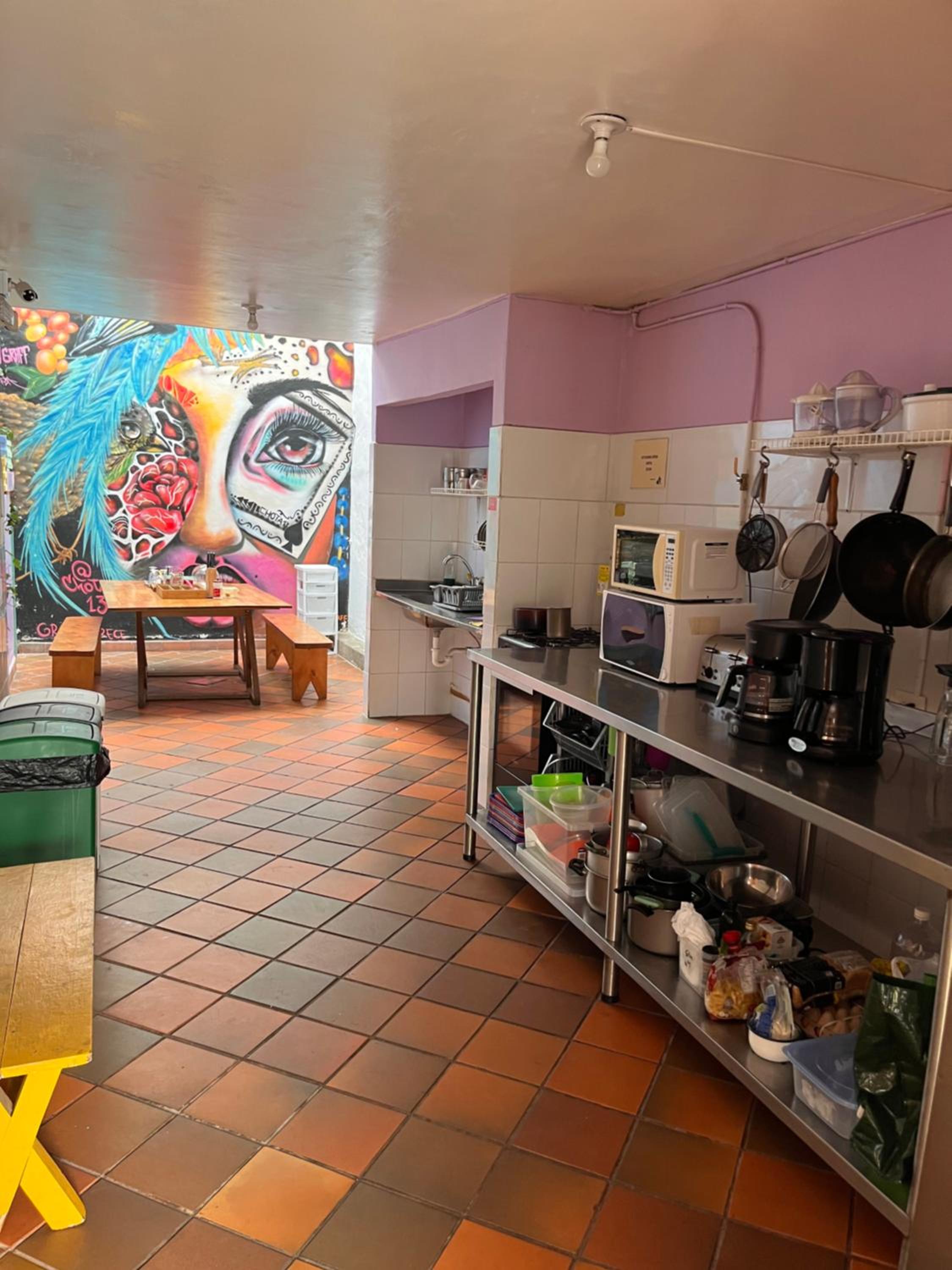 Yolo Hostel Medellin
