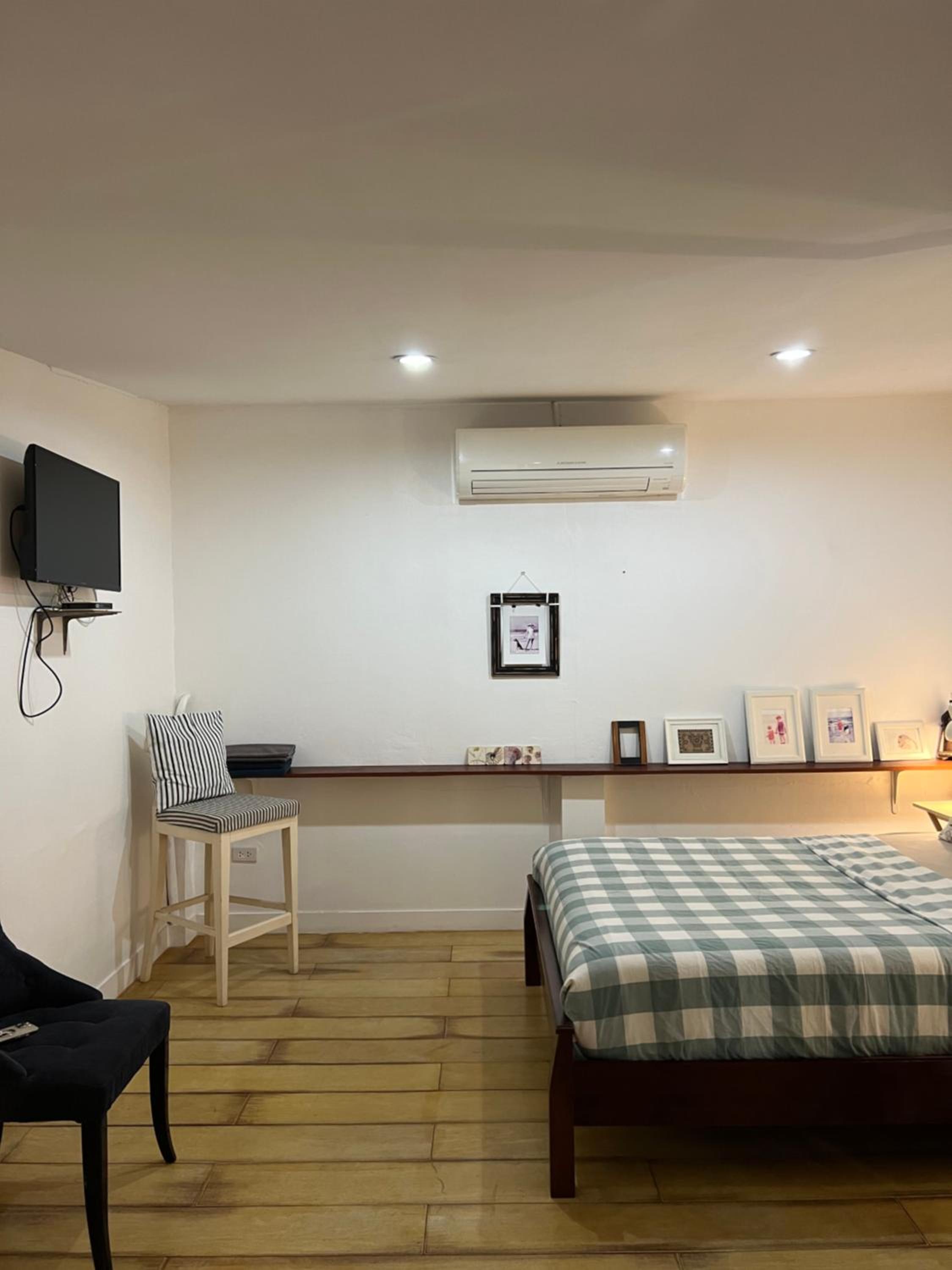 Island House Rentals 48