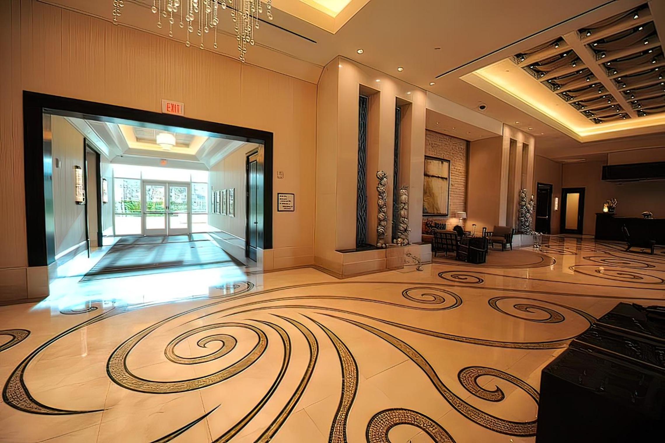 Amalz Balcony Suites at Mgm Signature !