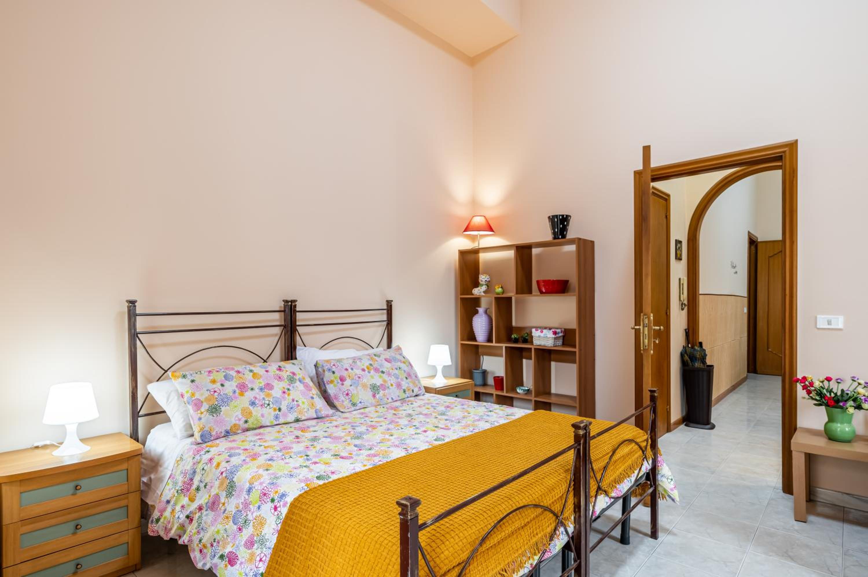 GuestHost - Catania Central and Comfy Apartment