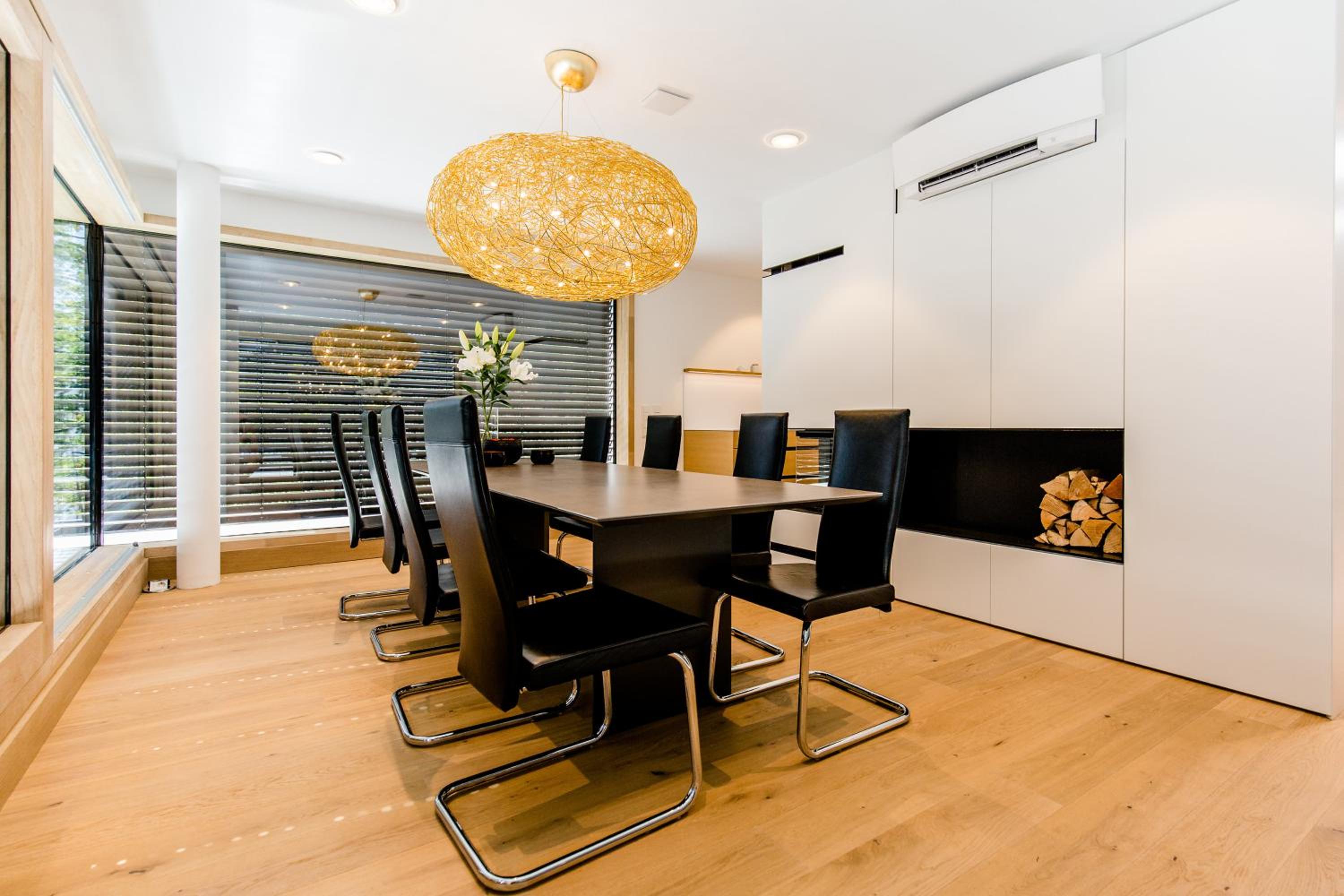 Max Lodging Serviced Apartments