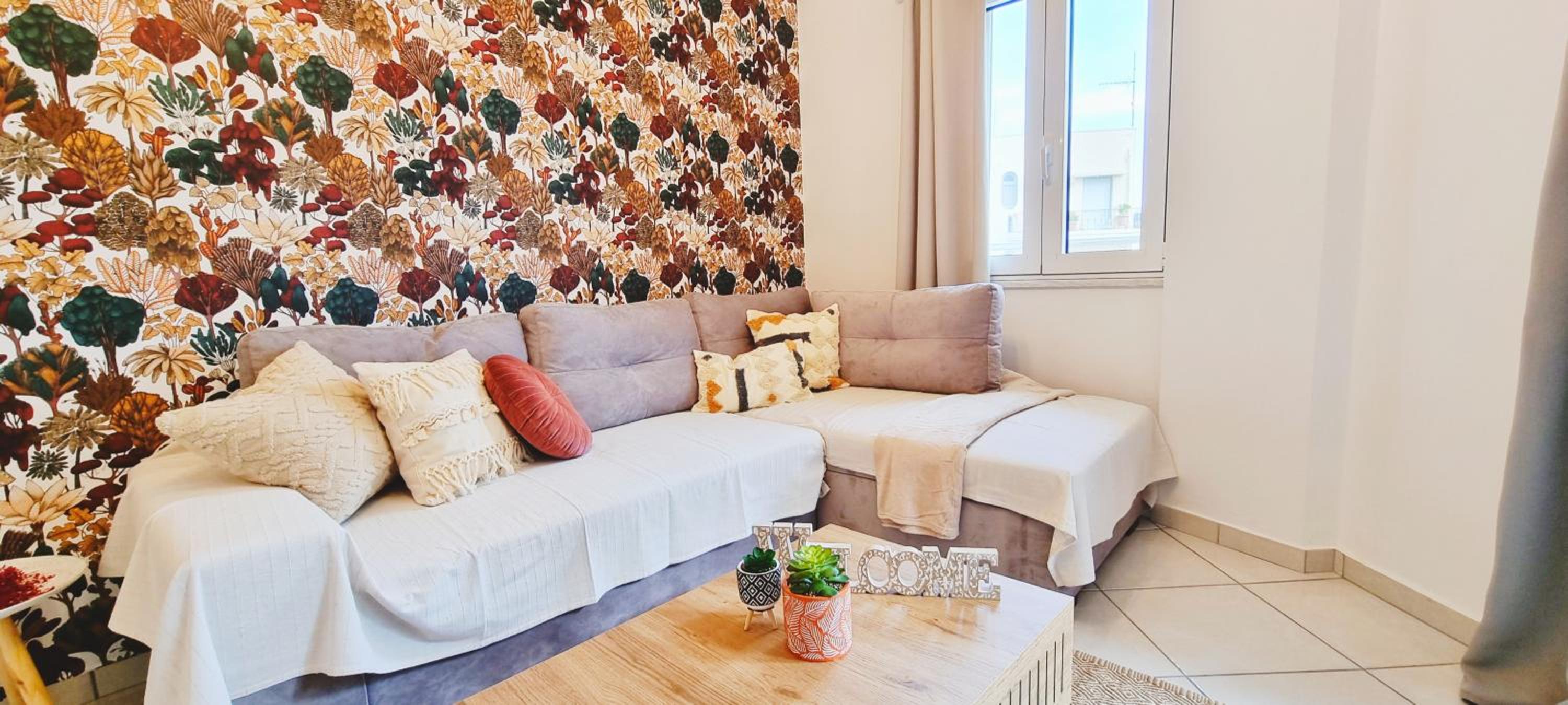 Cozy Apartment Downtown 2Bdrms view 4