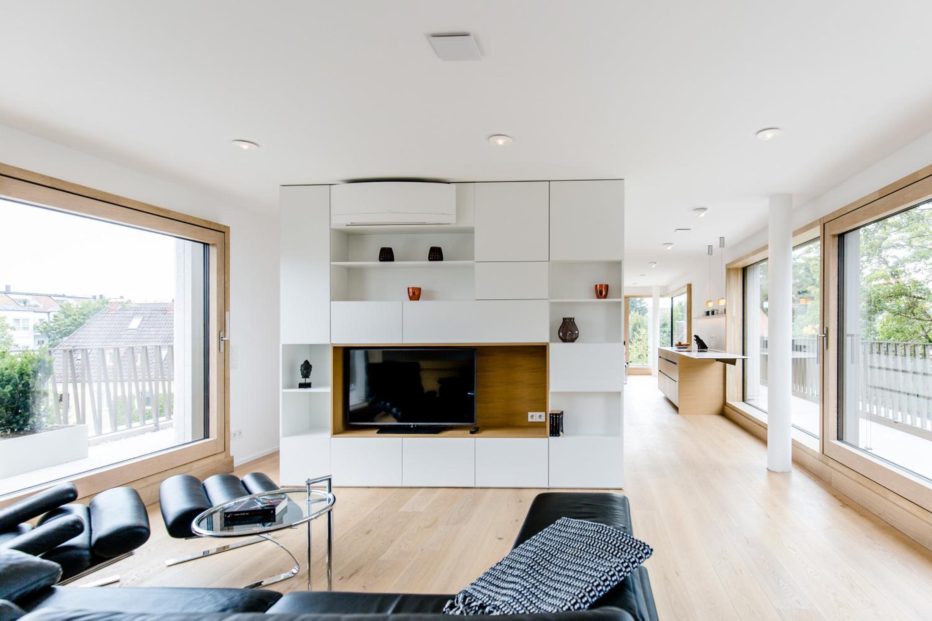 Max Lodging Serviced Apartments