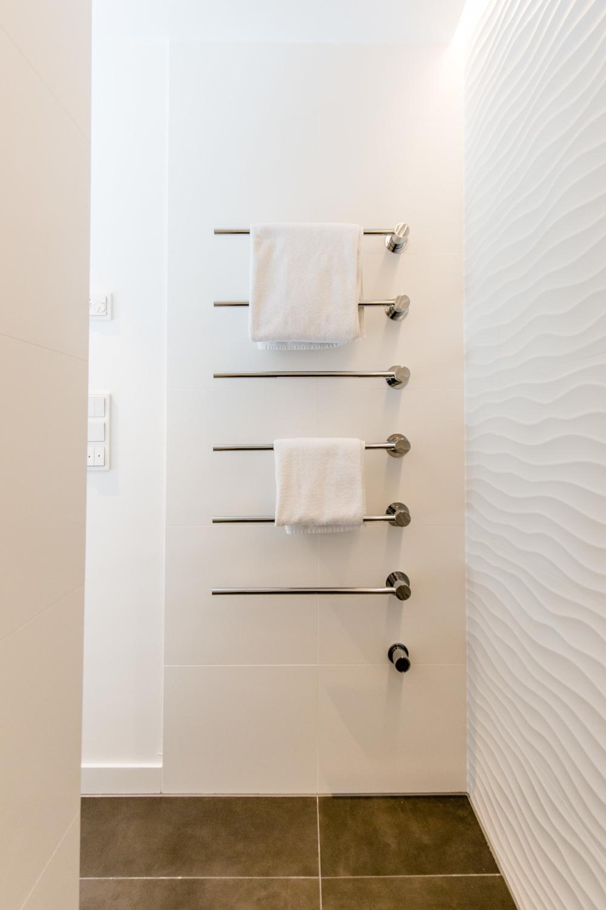 Max Lodging Serviced Apartments