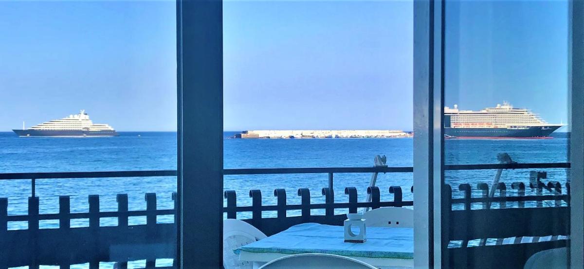 VacanzeNaxos - Casa Frontemare photo 4