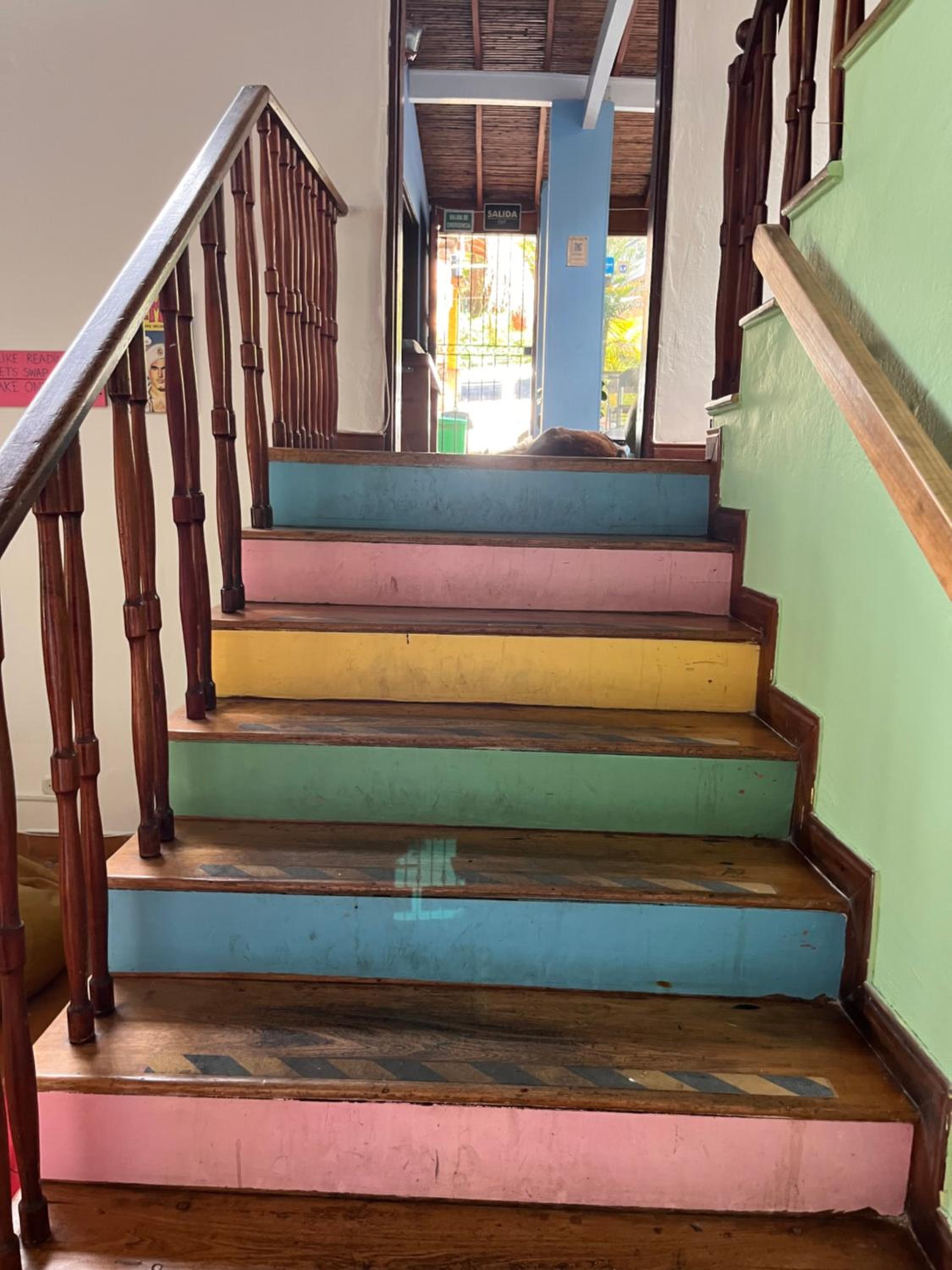 Yolo Hostel Medellin