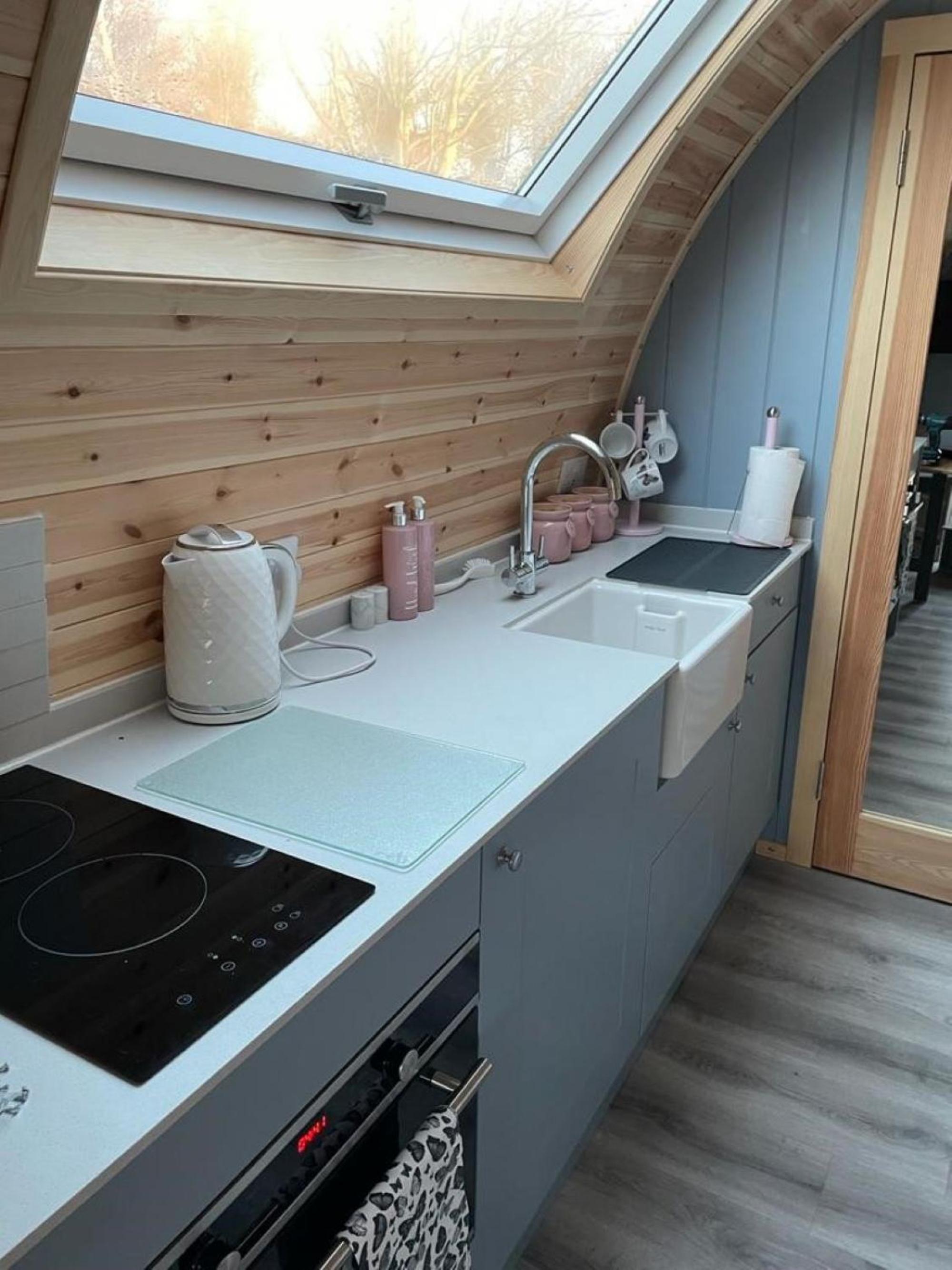 Glamping Pods
