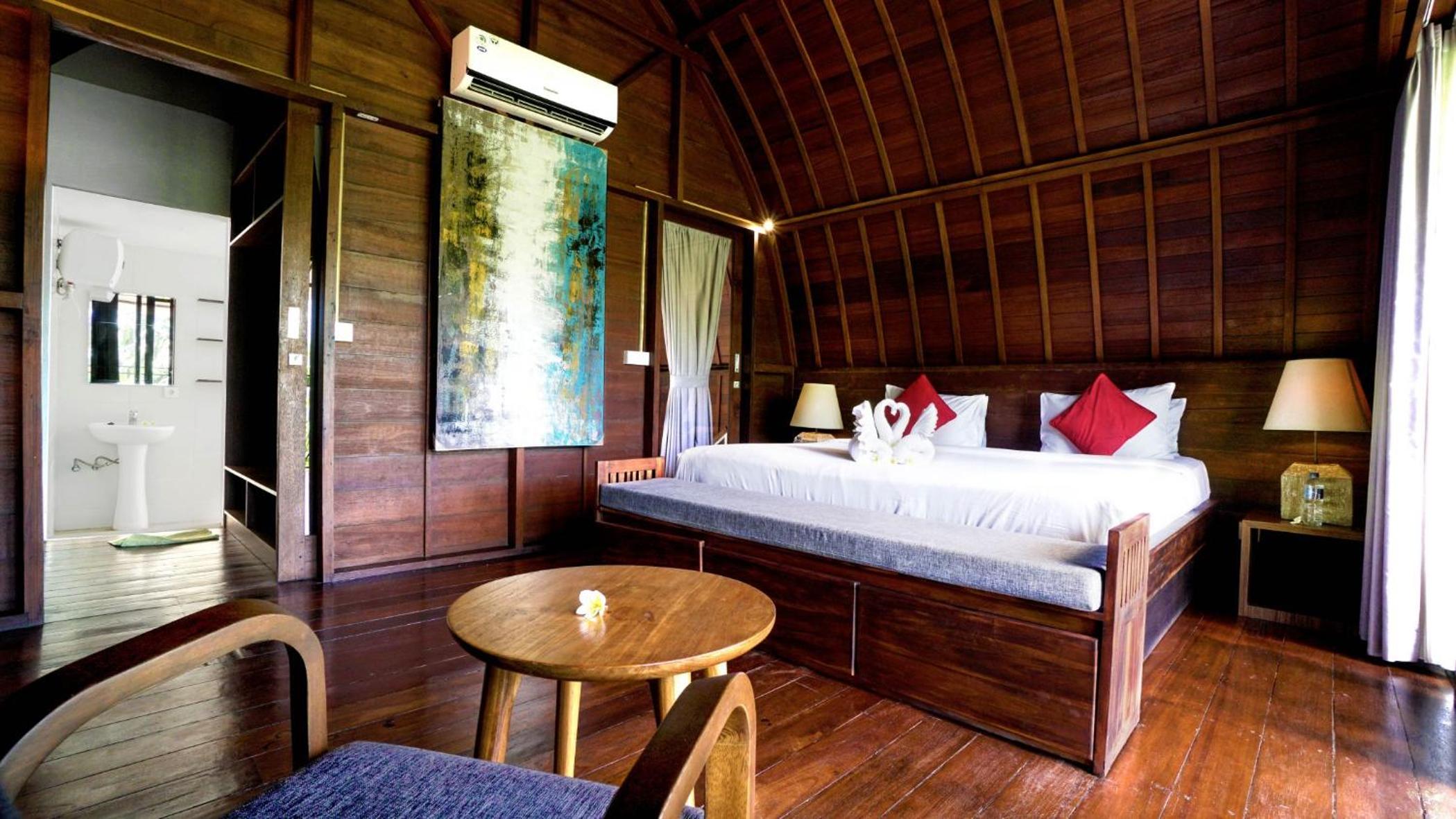 The Lumbung Wood Villa