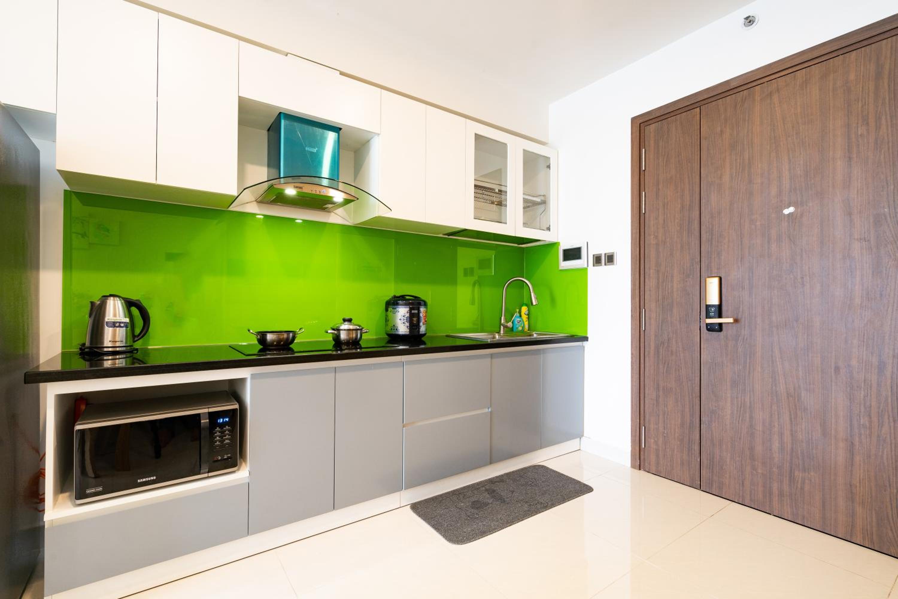 Saigon Royal Apartment 2 bedrooms amazing view for over 30 nights