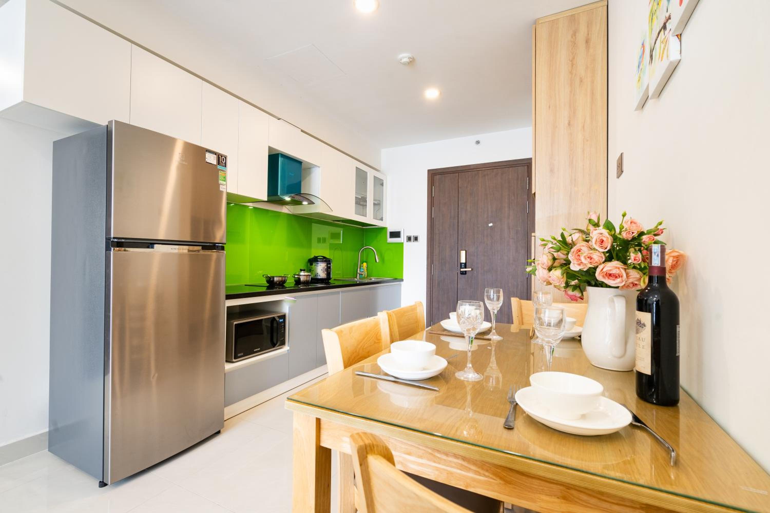 Saigon Royal Apartment 2 bedrooms amazing view for over 30 nights