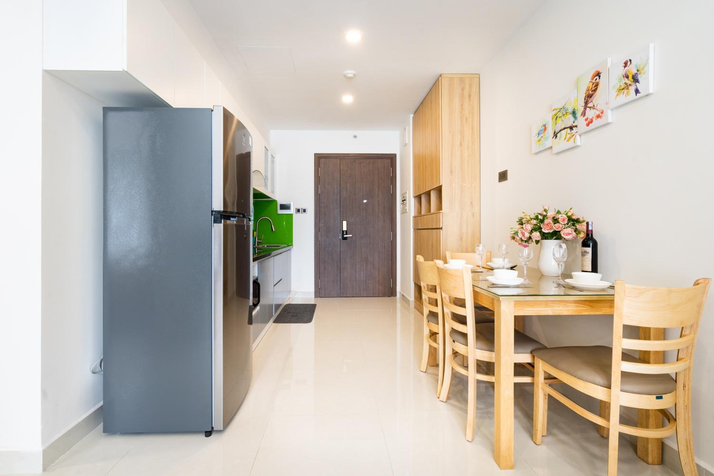 Saigon Royal Apartment 2 bedrooms amazing view for over 30 nights