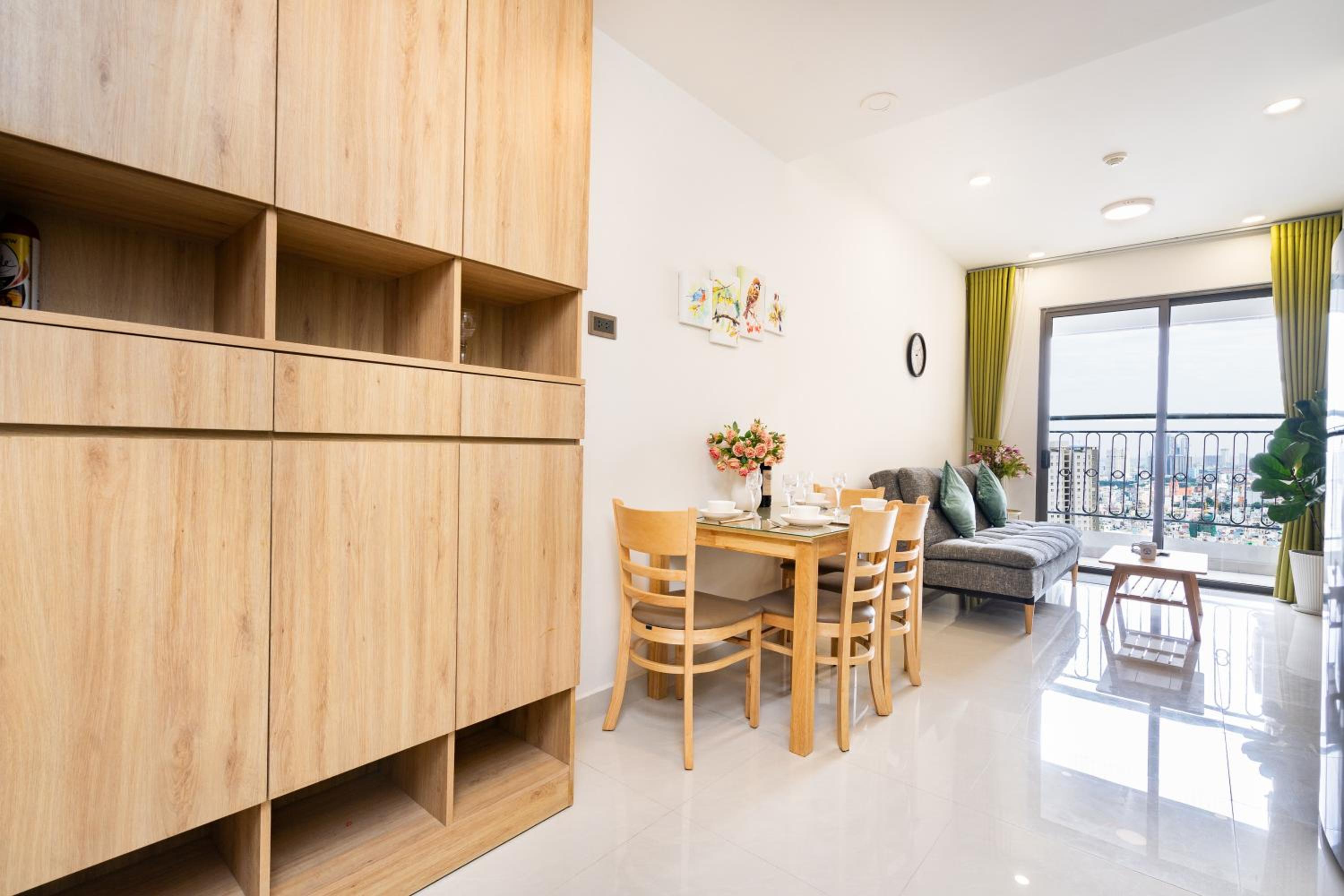 Saigon Royal Apartment 2 bedrooms amazing view for over 30 nights