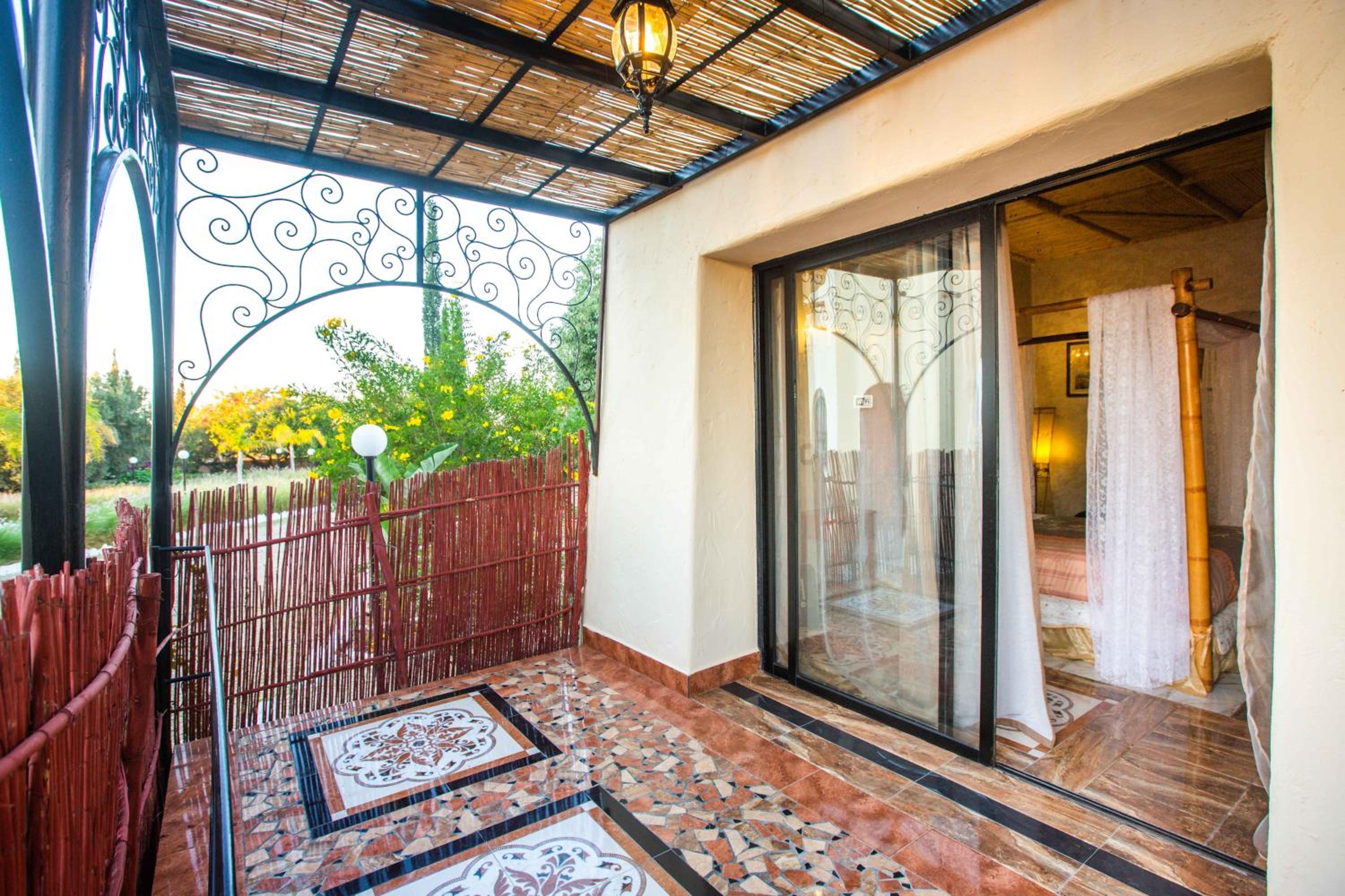 Photo 95