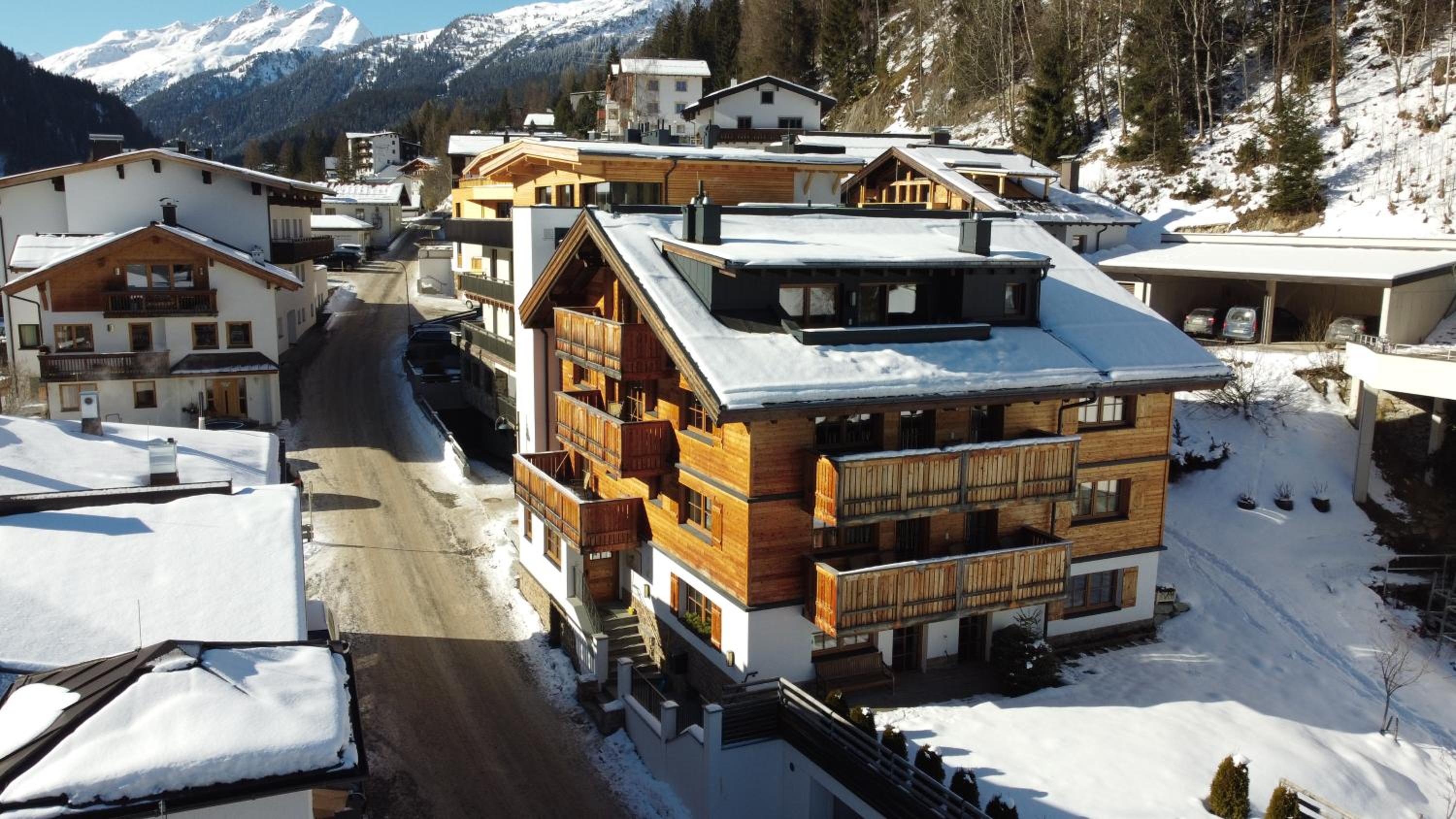 ARLhome Lodge - Zuhause am Arlberg