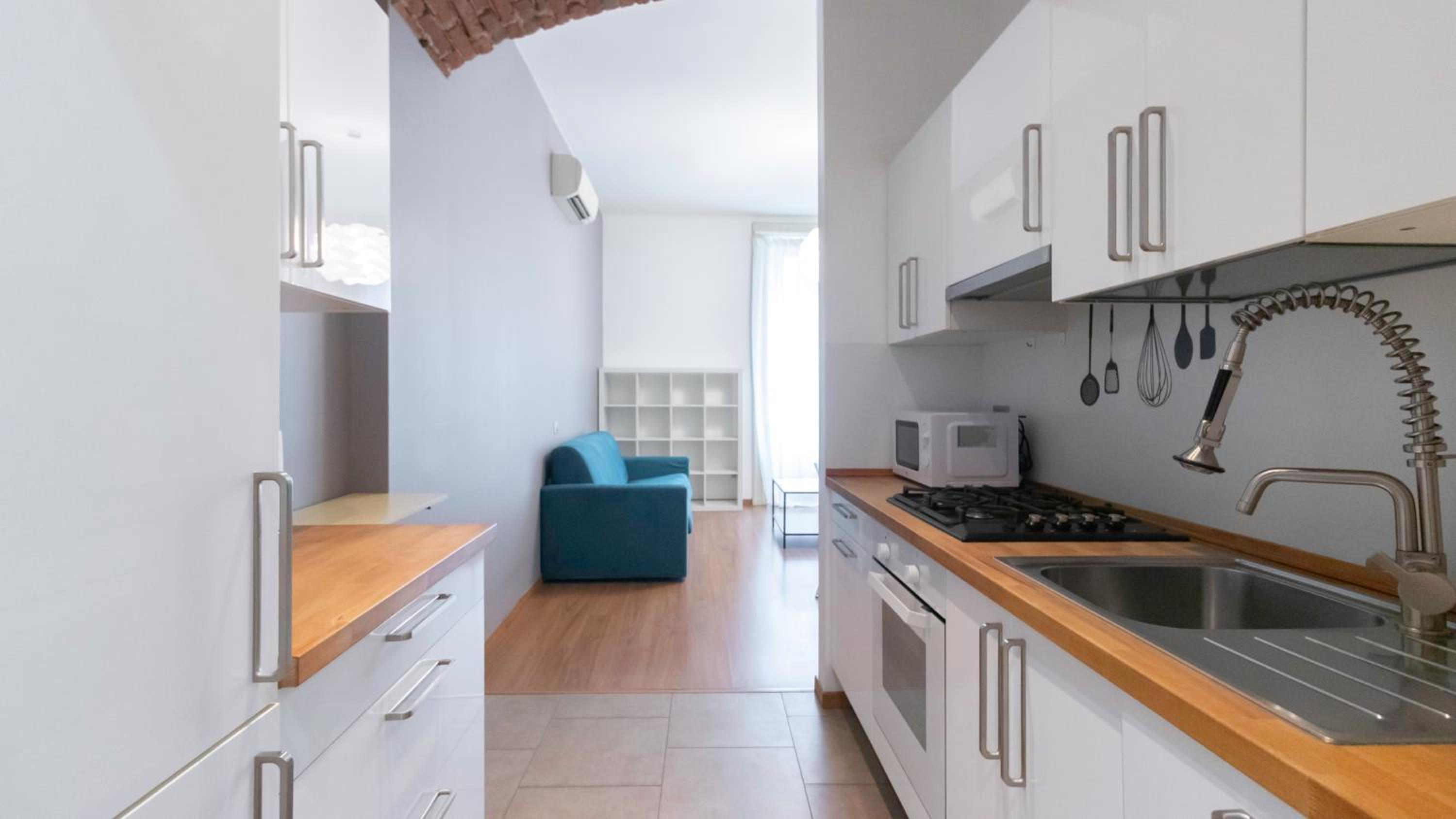 Italianway - The B Village New