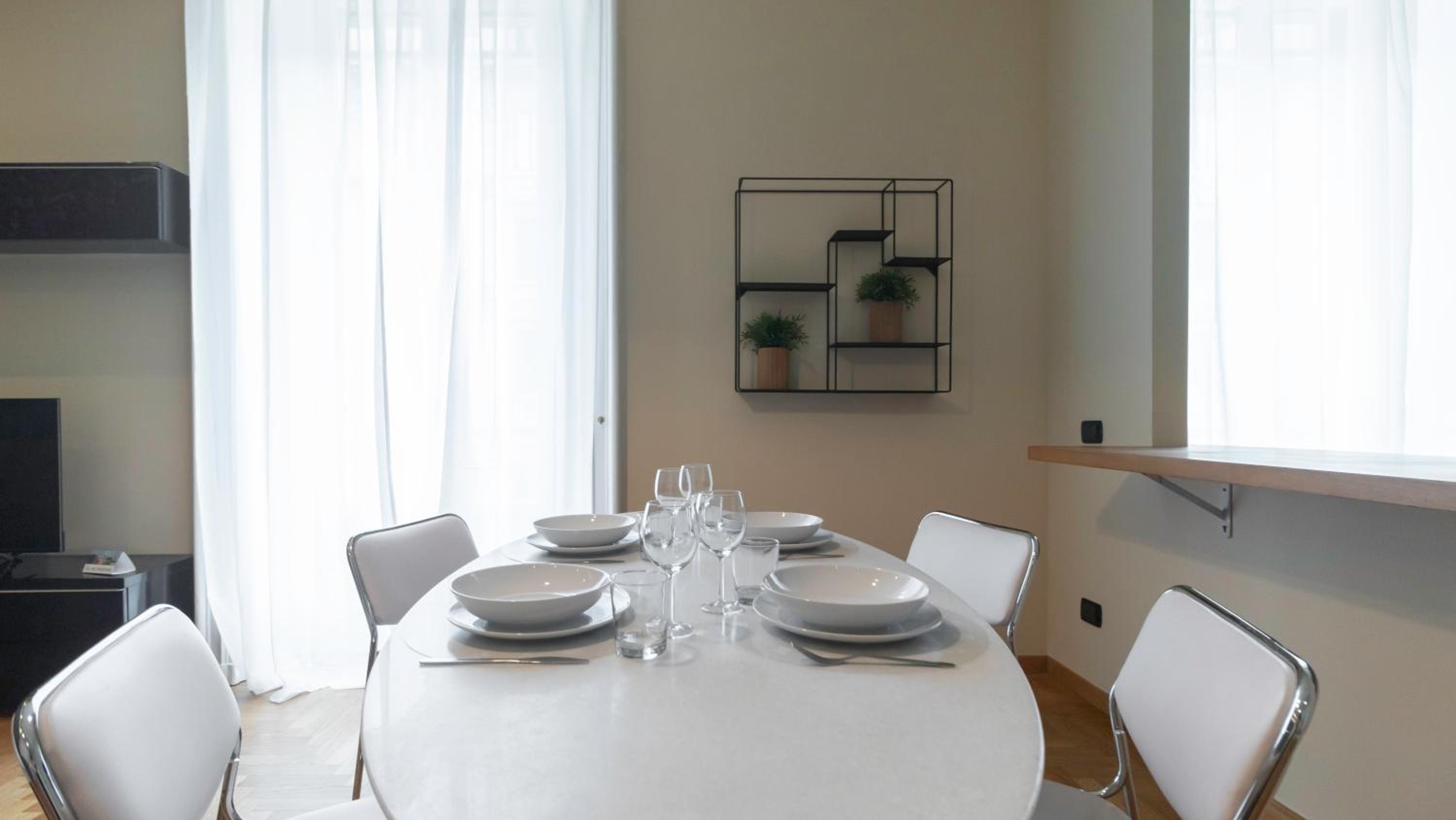 Italianway - The B Village New