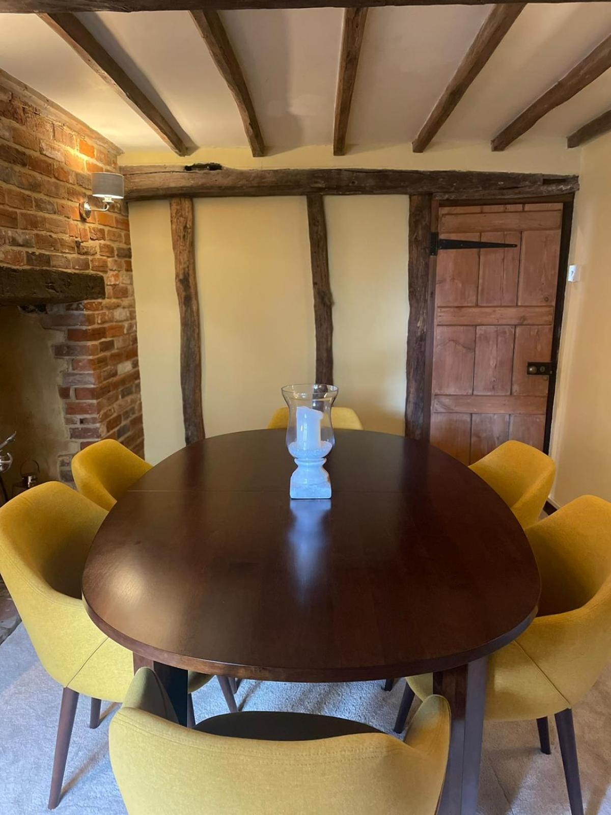 Arms Cottage