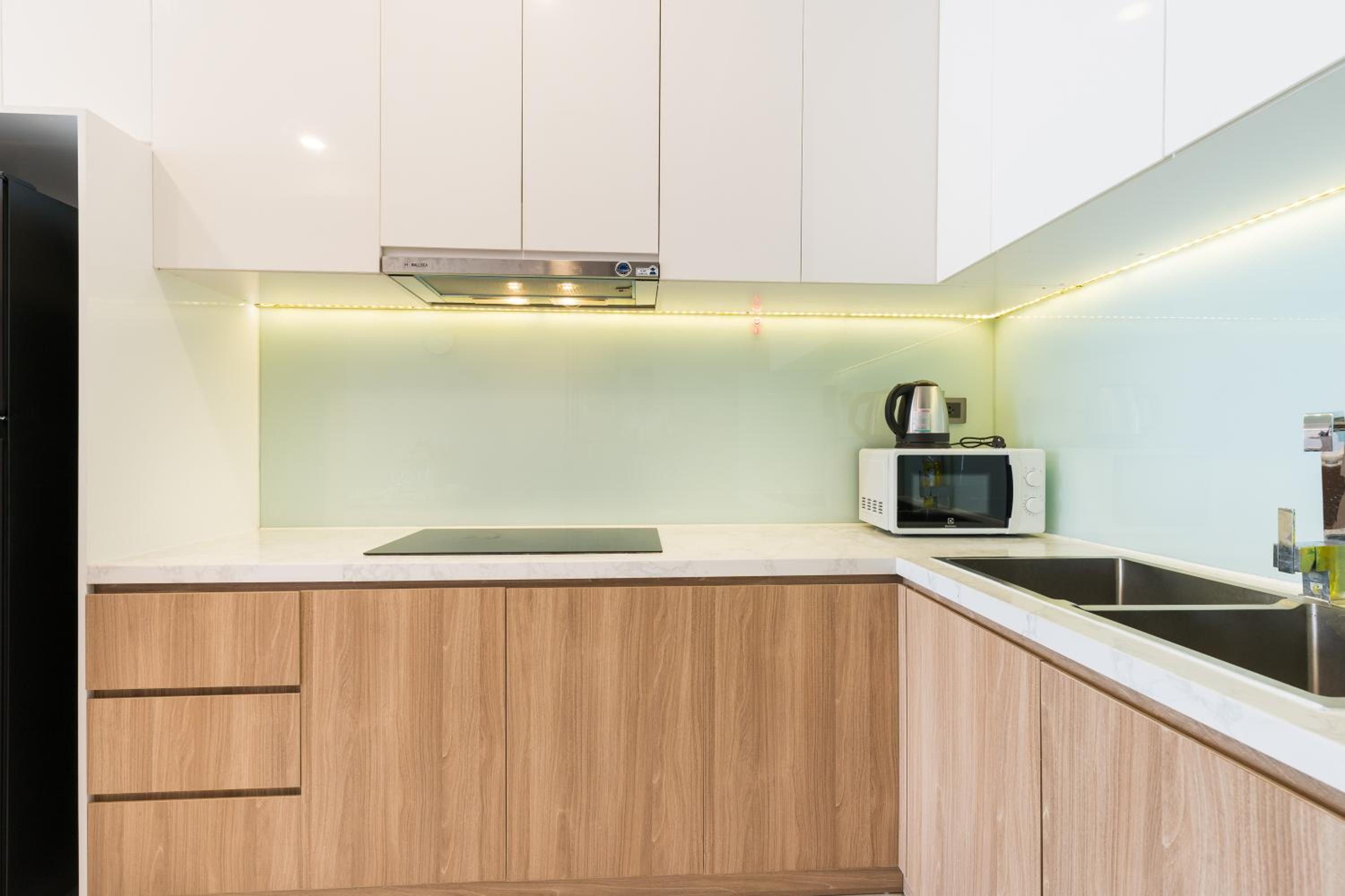 Saigon Royal Apartment 2 bedroom in center
