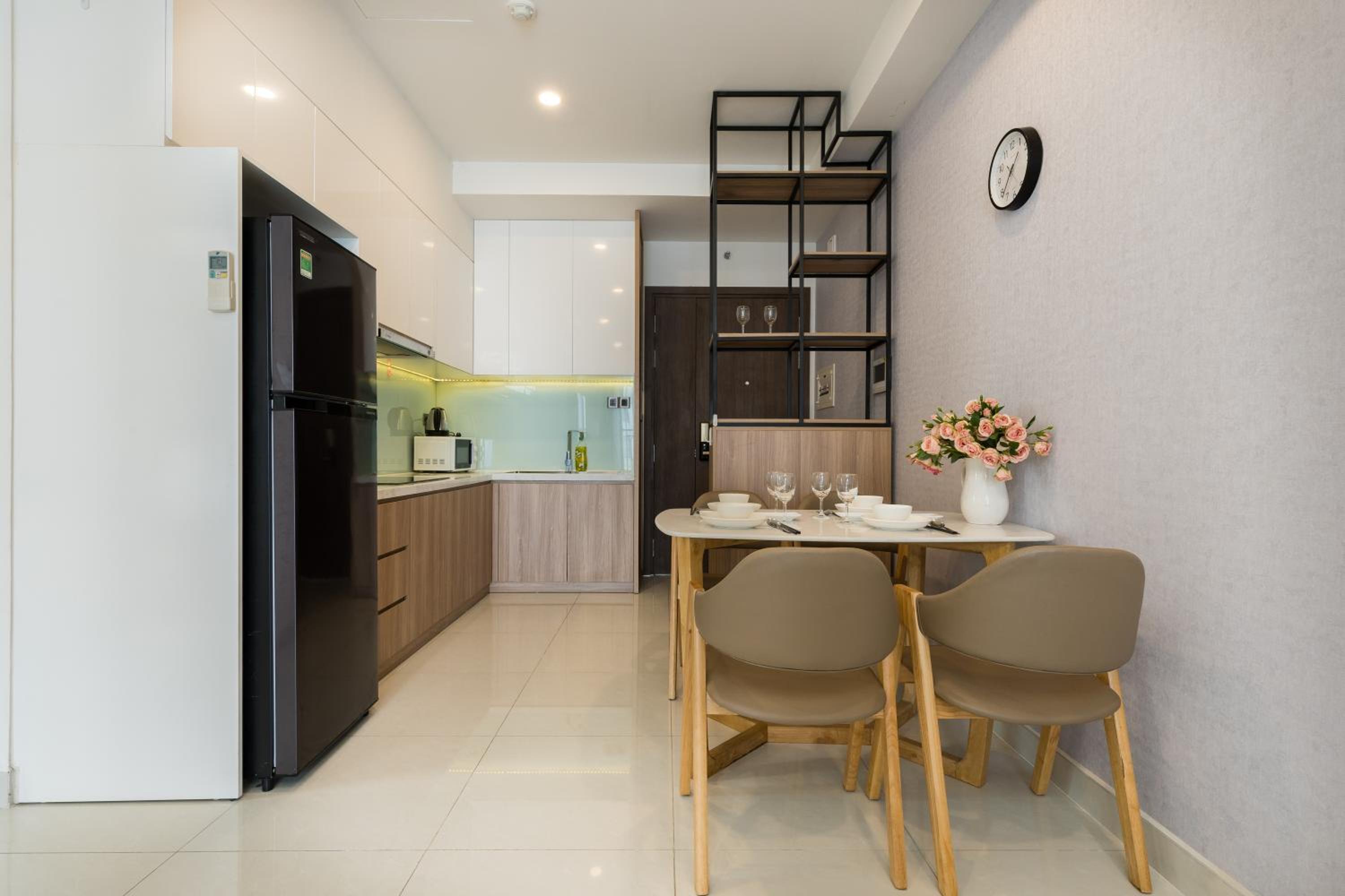 Saigon Royal Apartment 2 bedroom in center