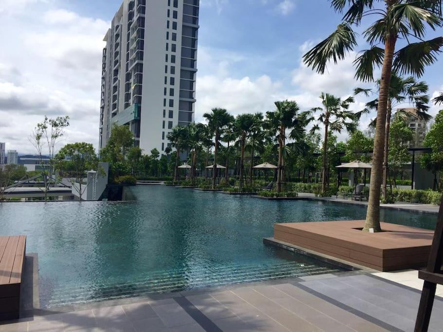 Tropicana Avenue B32-09, Petaling Jaya