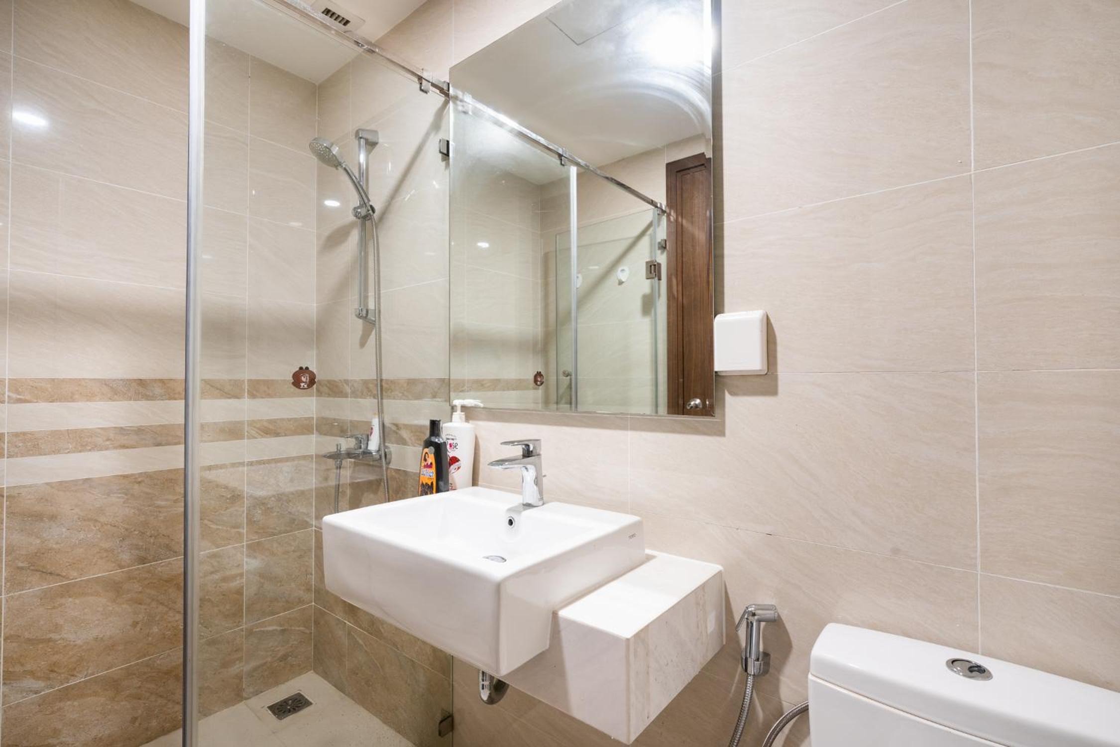 Saigon Royal Apartment 2 bedroom in center
