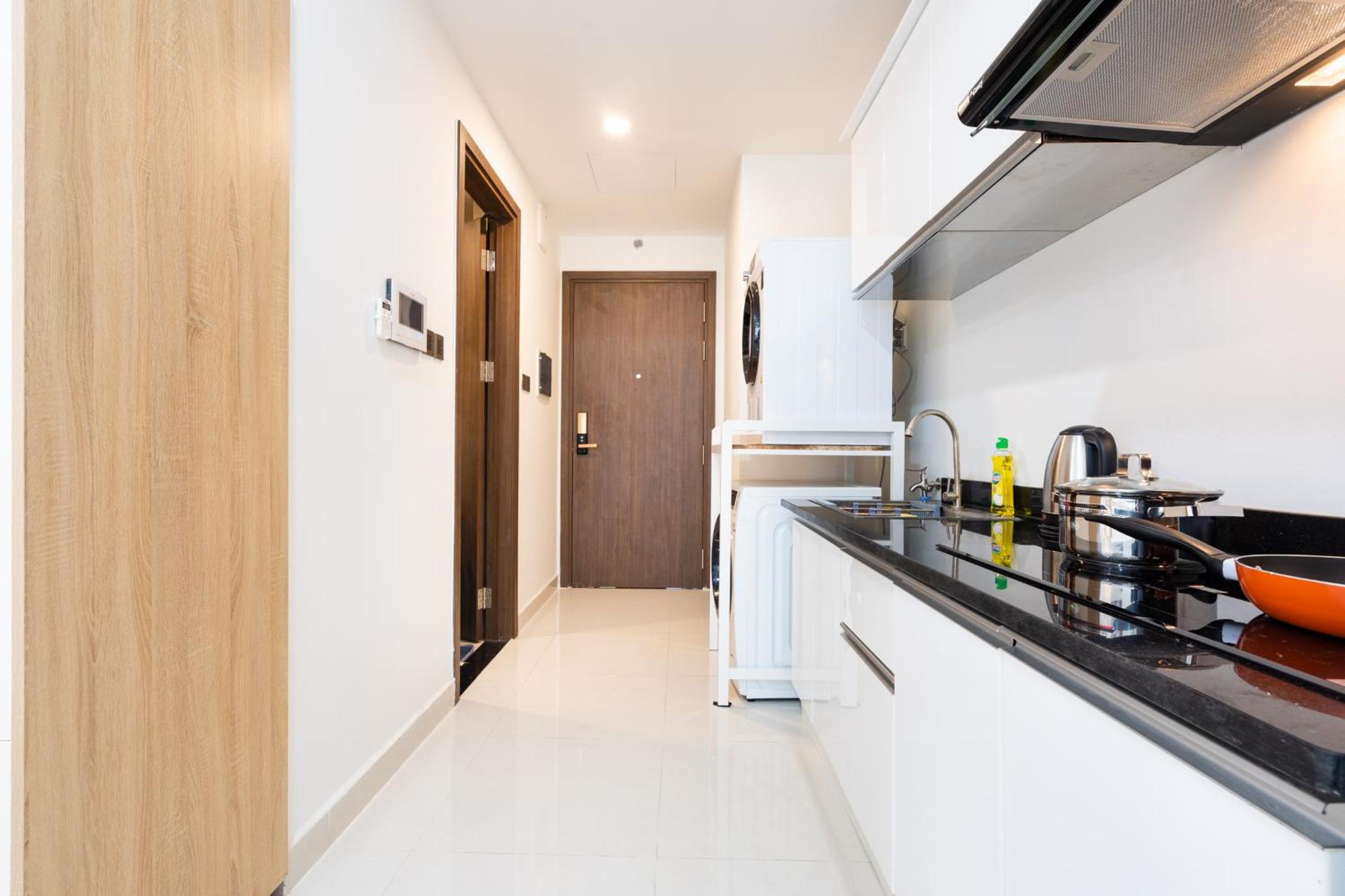 Saigon Royal Apartment 2 bedroom in center