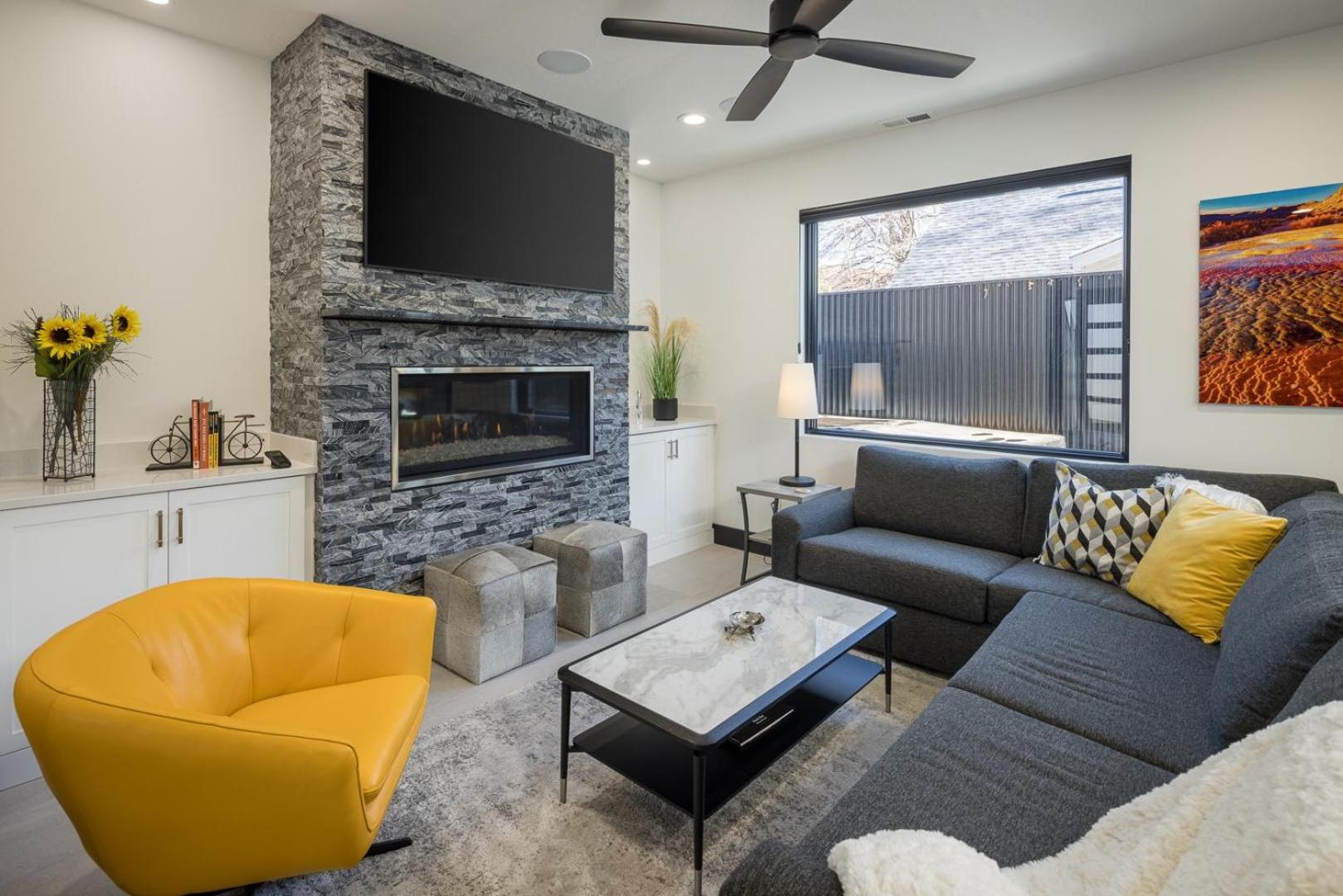 246 E 200 South Unit 1 view 2