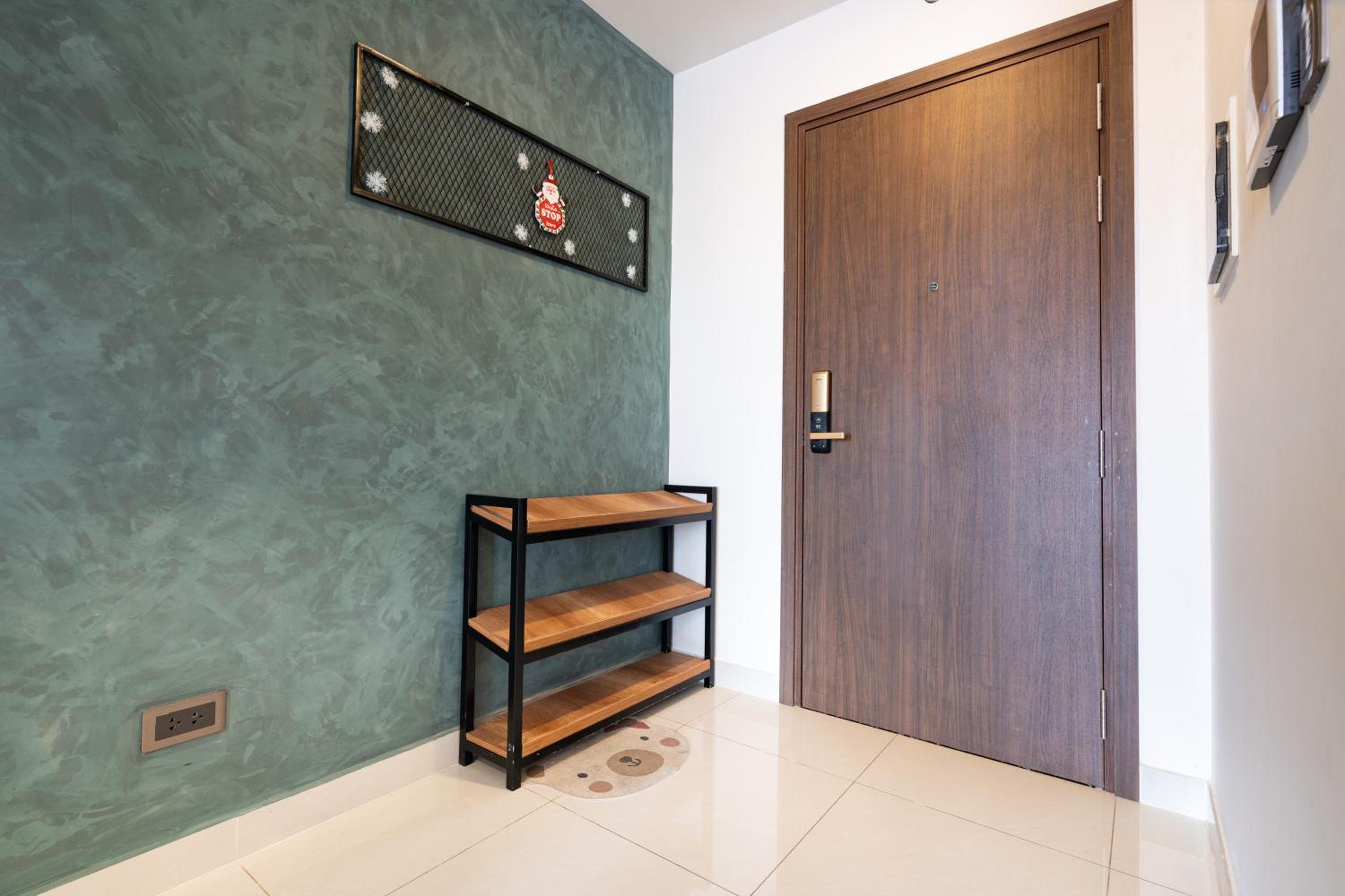 Saigon Royal Apartment 2 bedroom in center
