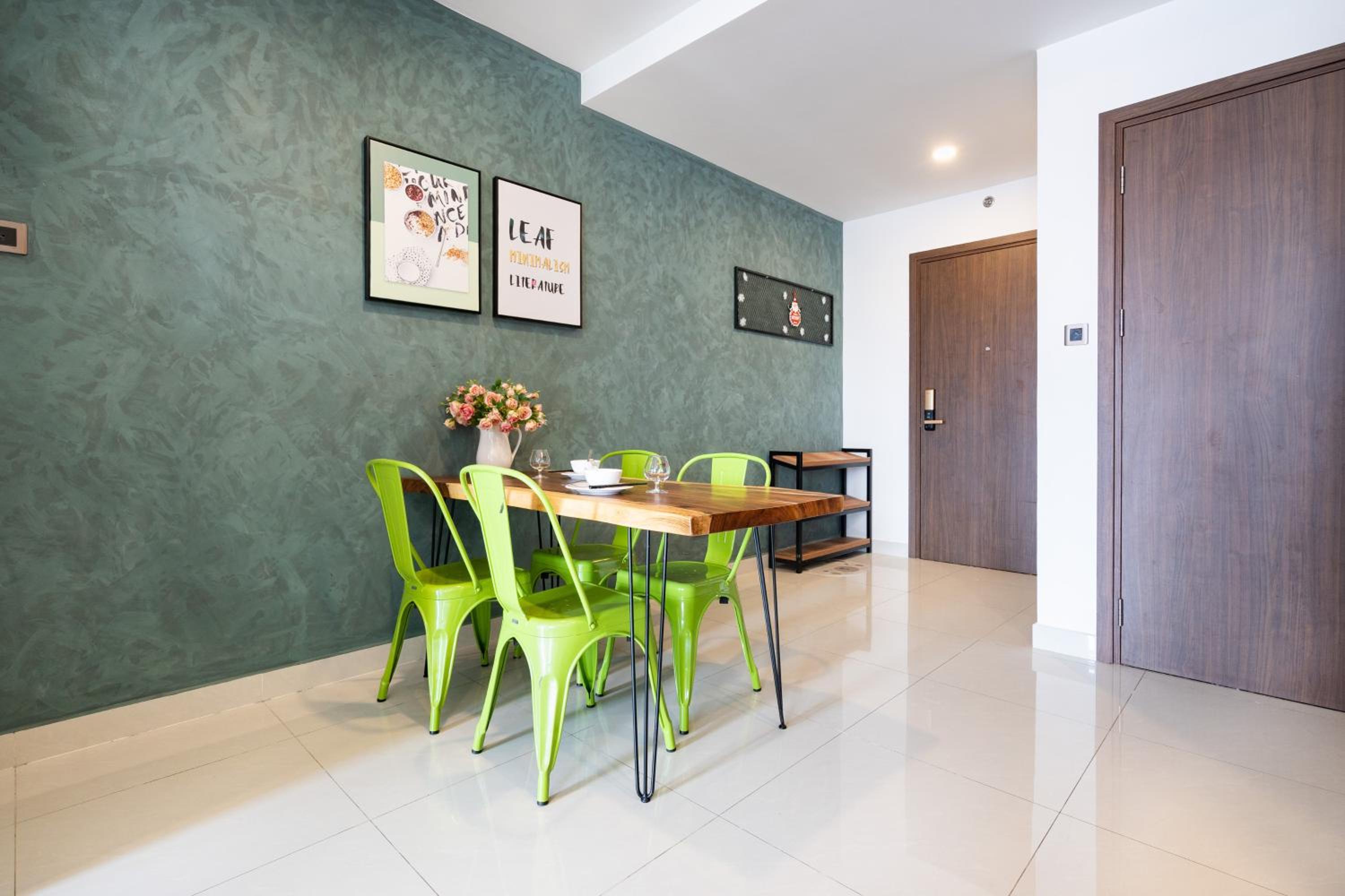 Saigon Royal Apartment 2 bedroom in center