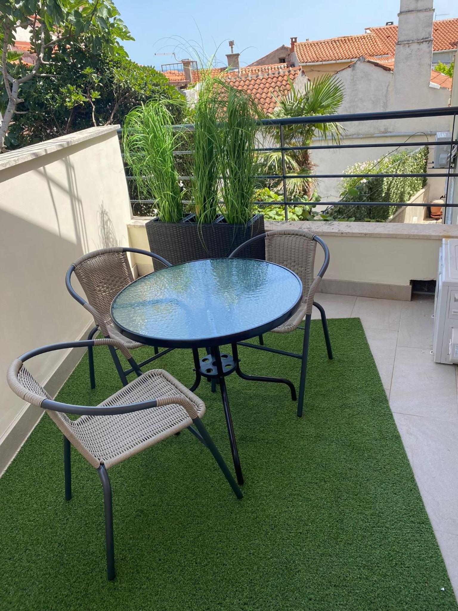 balance & terrace