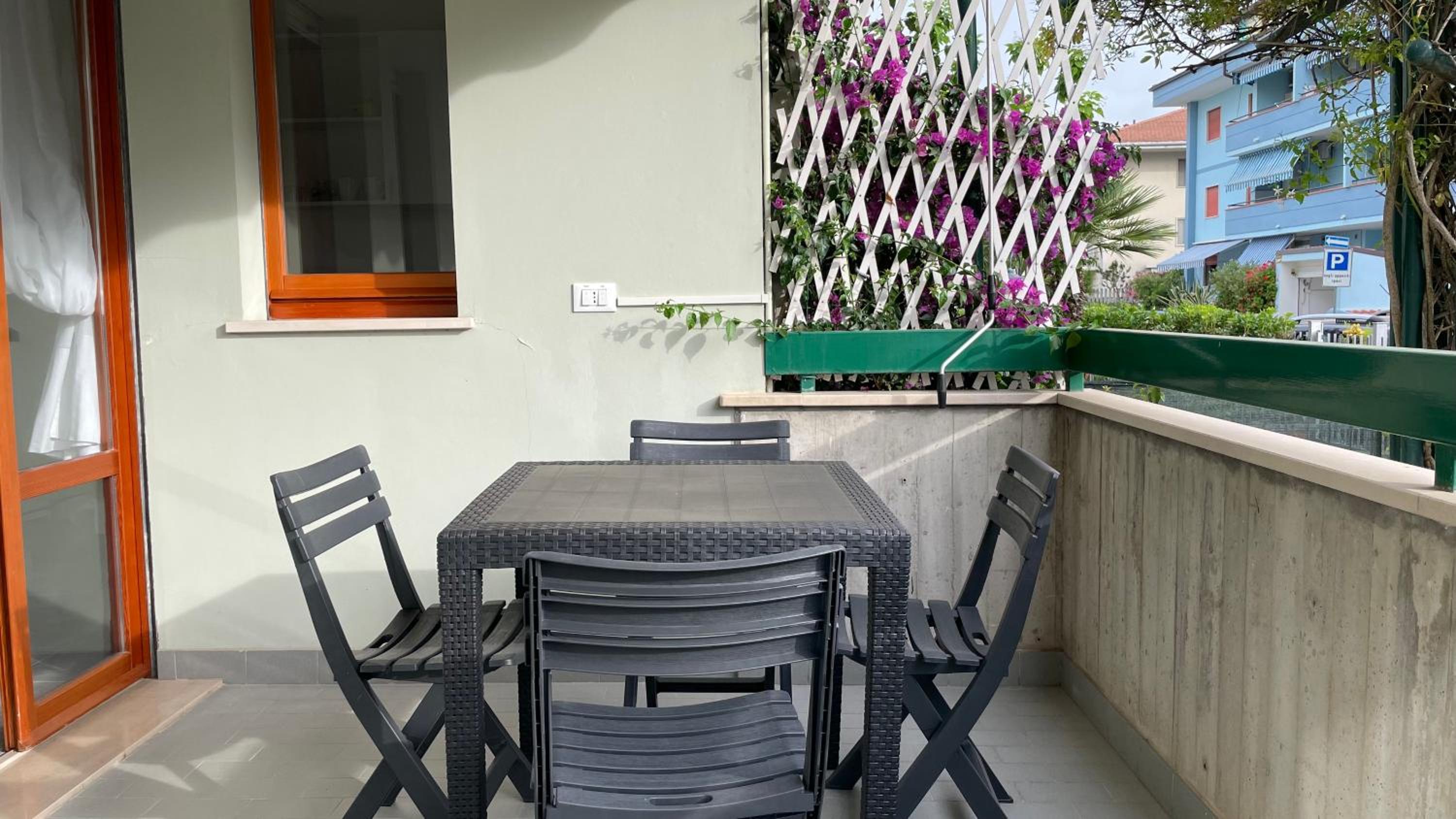 Smart and Sea Gardens photo 2