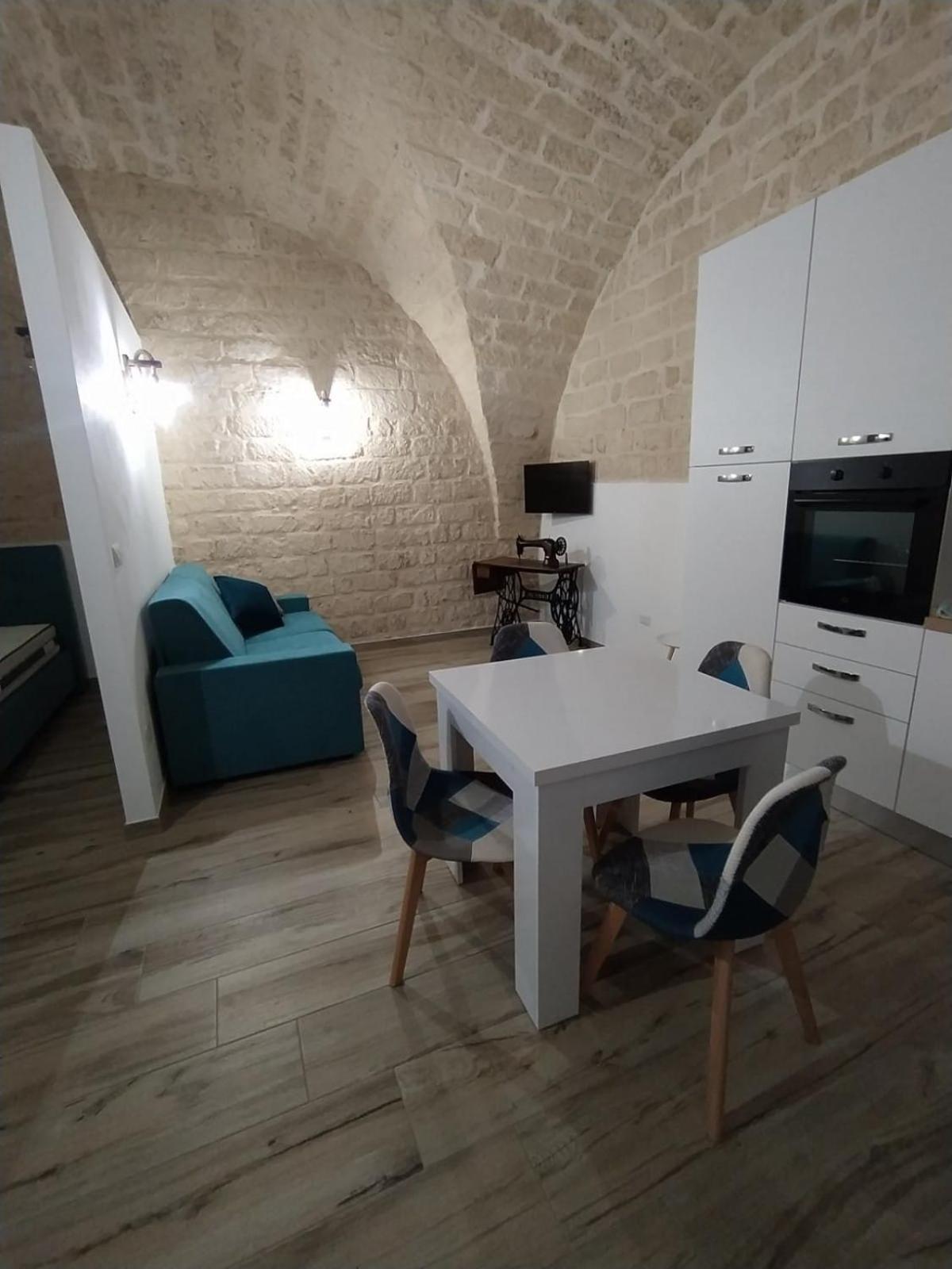 SaLò Apartments