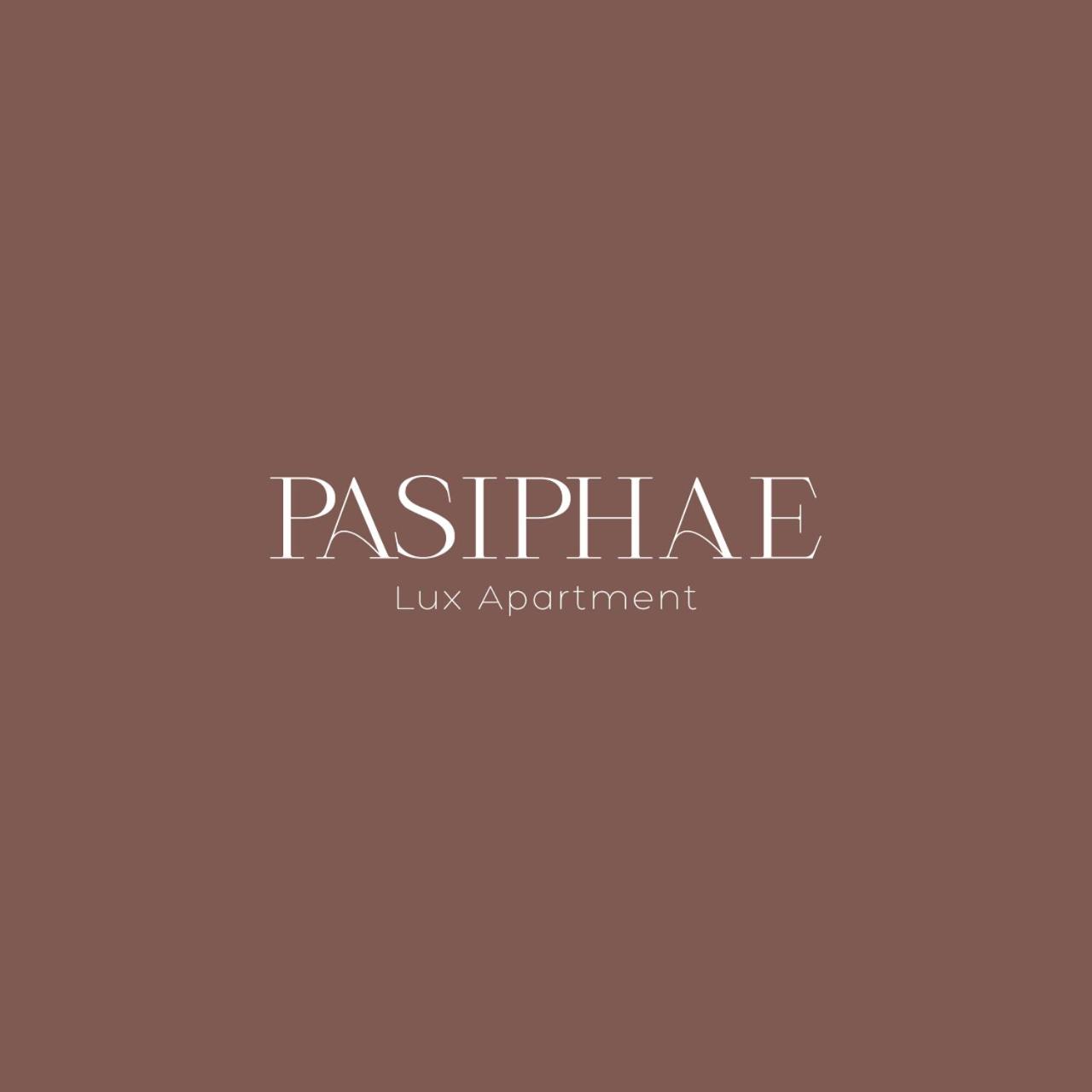 Pasiphae Lux Apartment Downtown