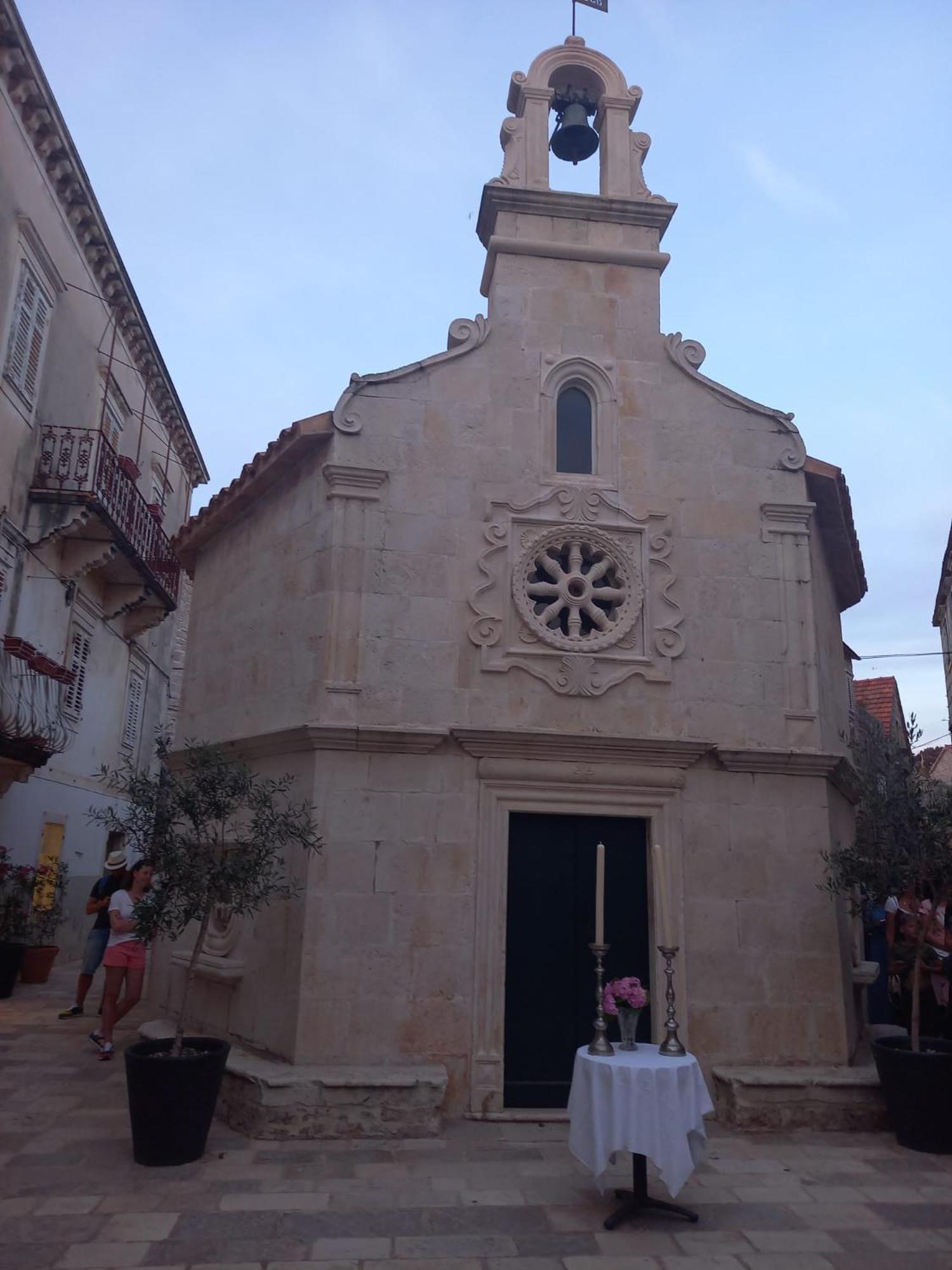 Photo 42