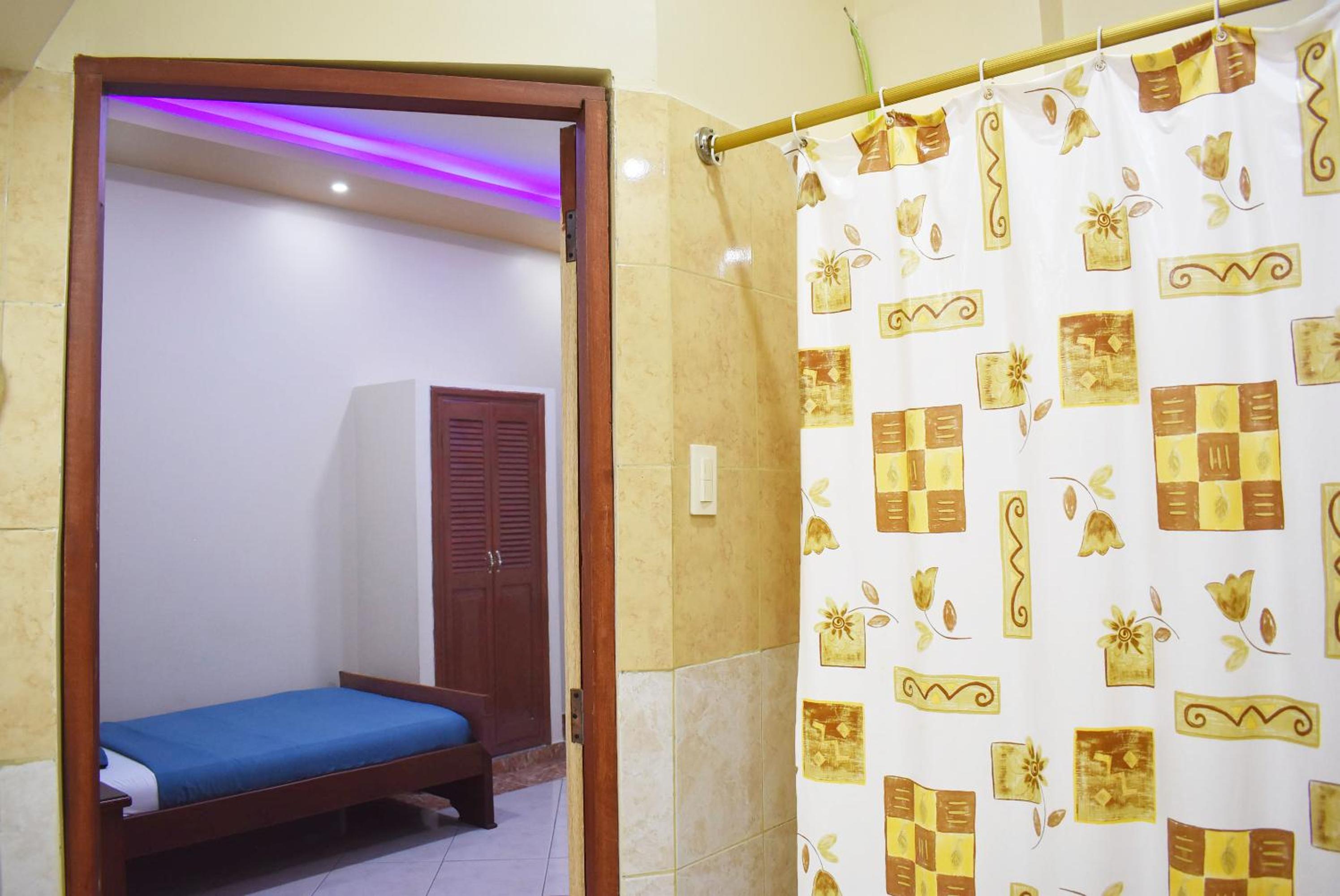 Hostal Galápagos - Guayaquil