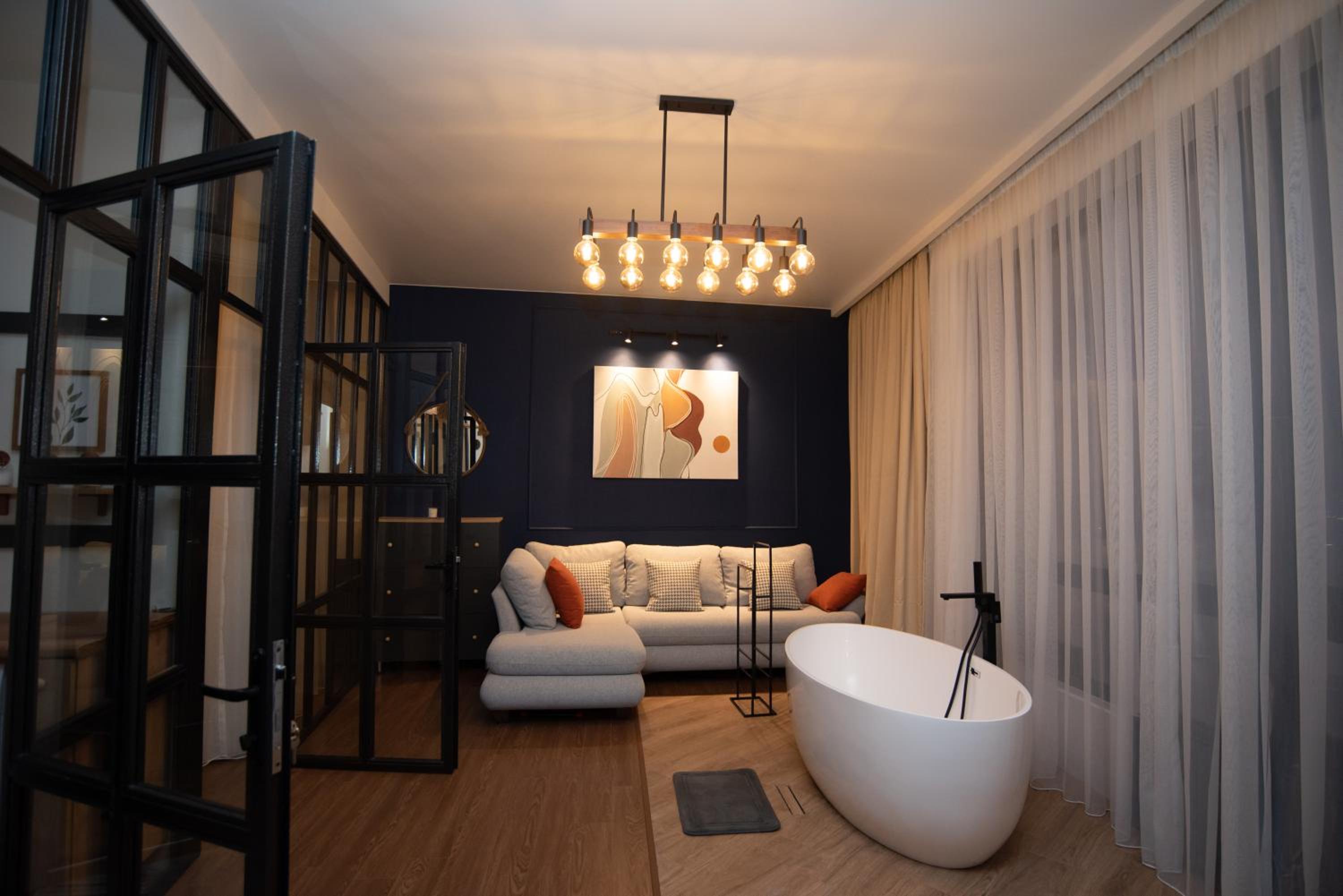 LUXURY APARTMENT IN OLD TBILISI WITH TERRACe view 4