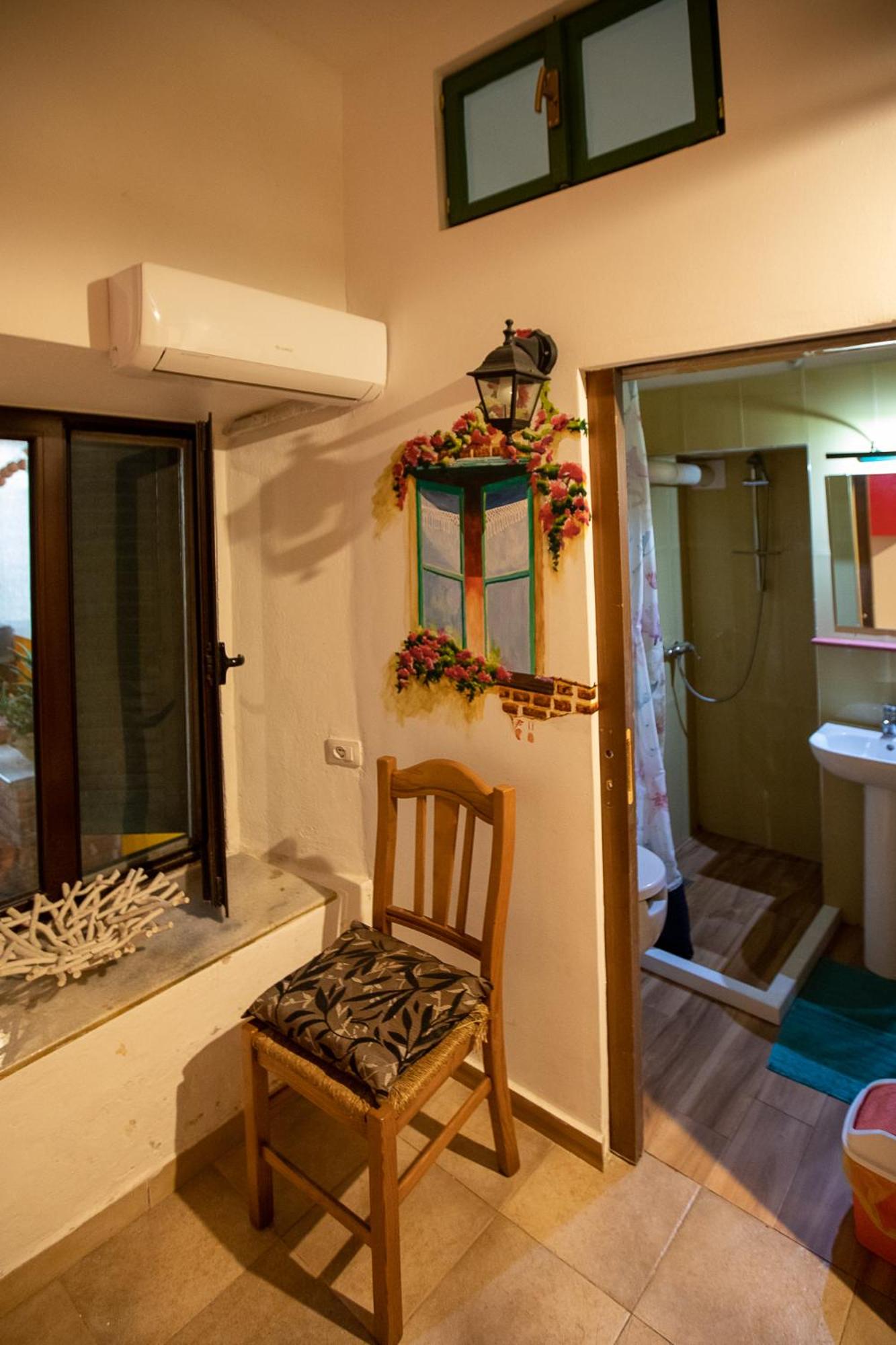 Mi Casa es Tu Casa - Shkodra Backpackers Hostel