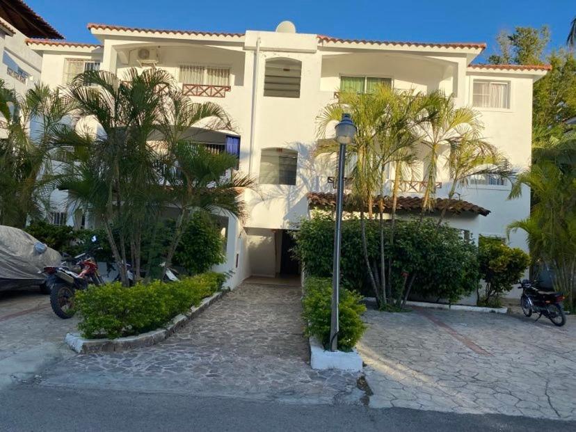 Hotel Sunny Apartment - Image 1