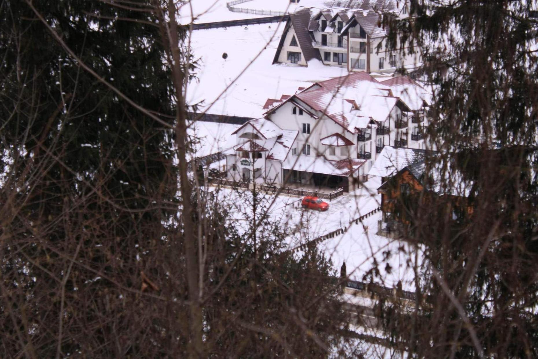 Photo 9