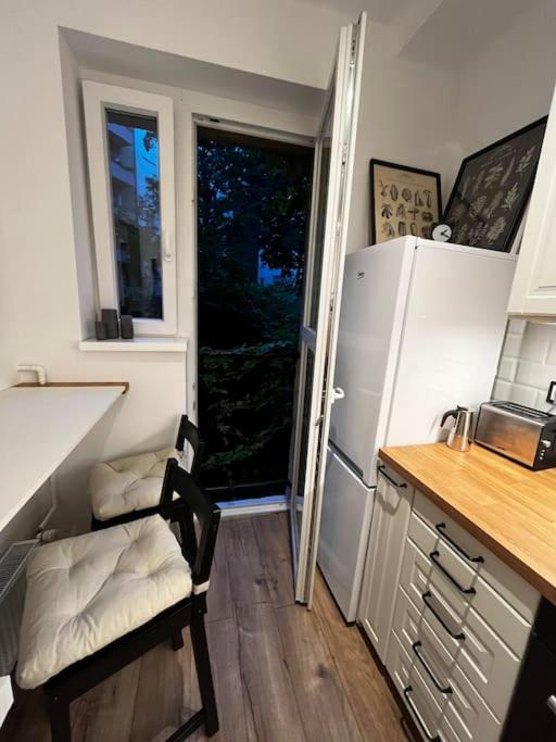 Renovated Stylish Flat at the Castle&Metro view 2