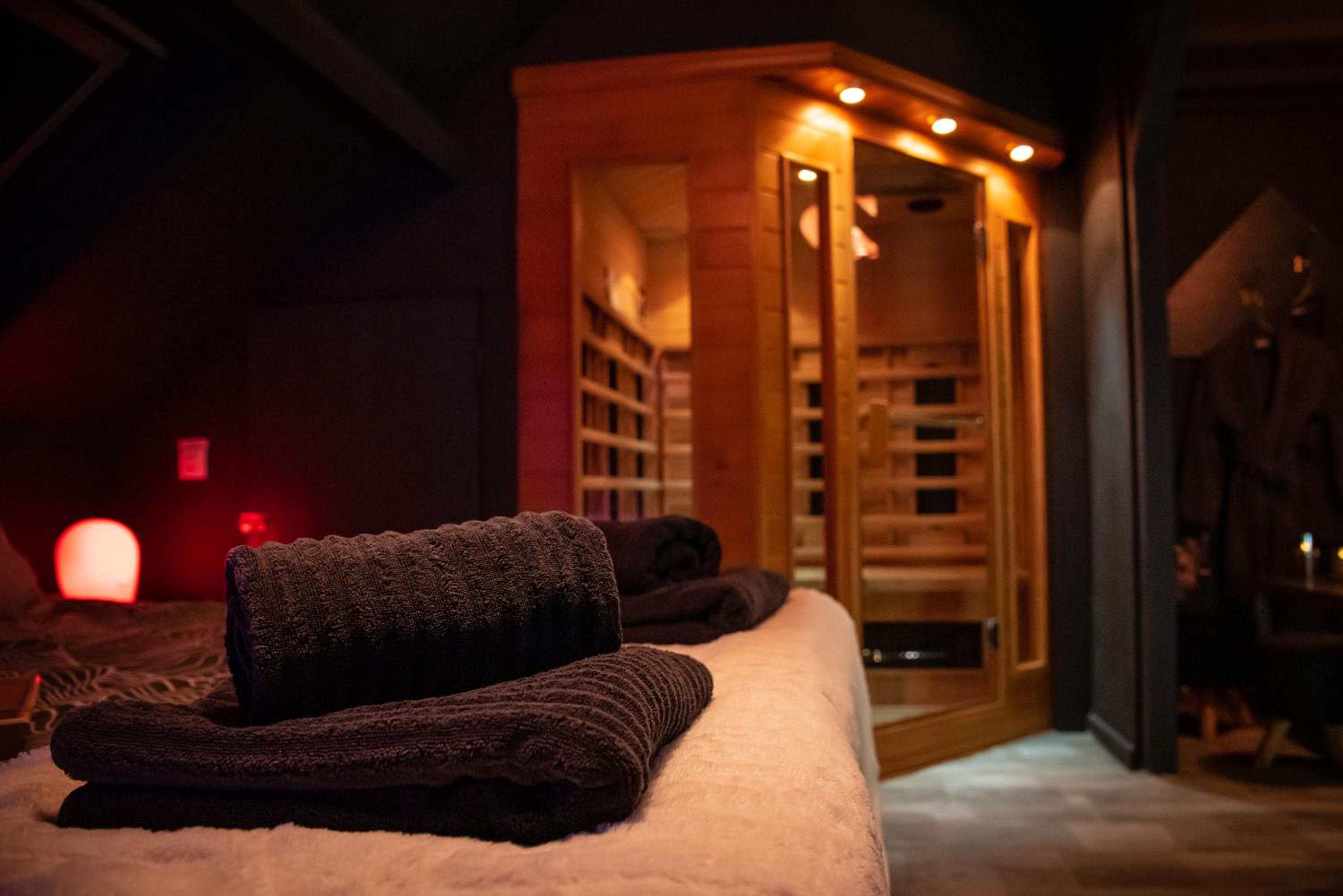PAUSE NATURE SORBAIS Chambre avec SPA, SAUNA, HAMMAM SHOWER, STREAMING et arrivée autonome view 5